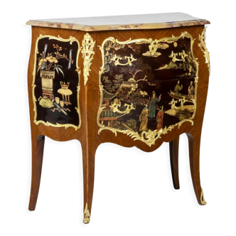 Commode sauteuse de style Louis XV, circa 1950