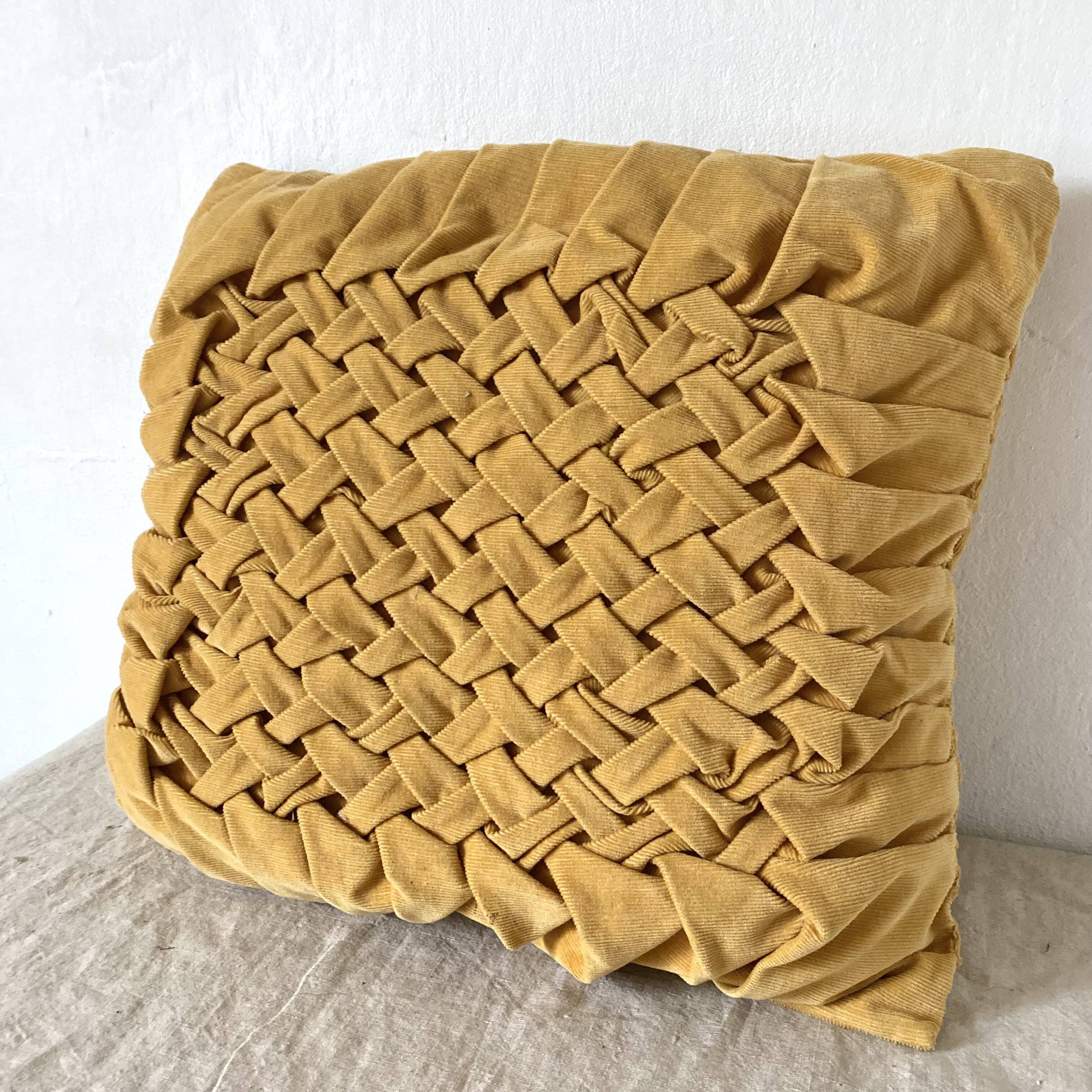 Coussin vintage velours plissé