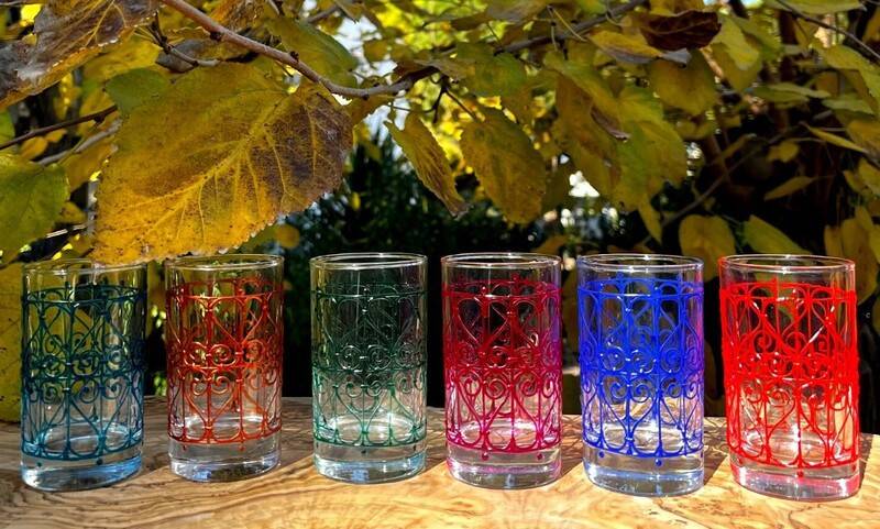 6 multicoloured hand-painted oriental style tea glasses