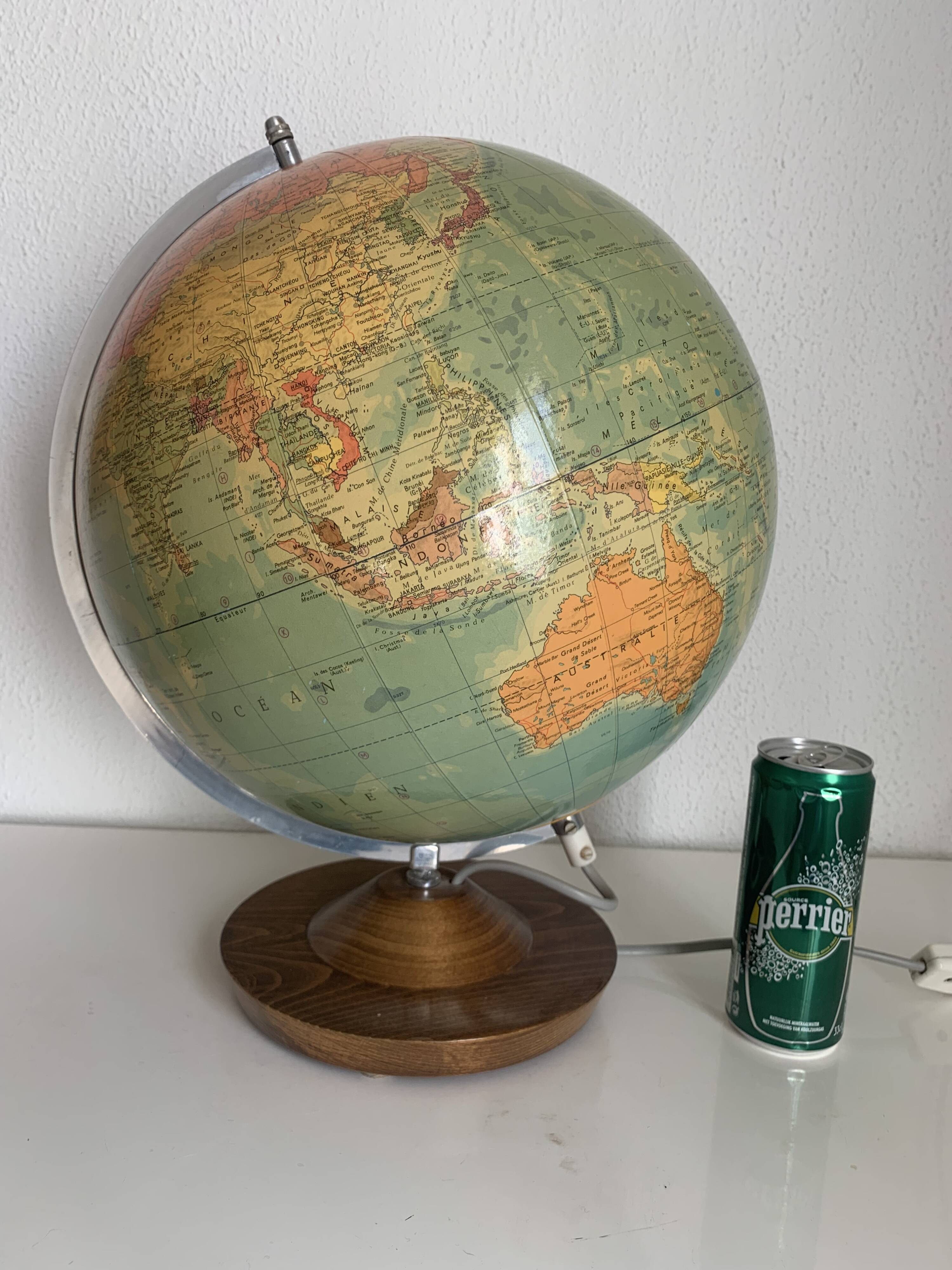 Globe terrestre vintage 1978 de Räth Leipzig ex-RDA - 43 cm