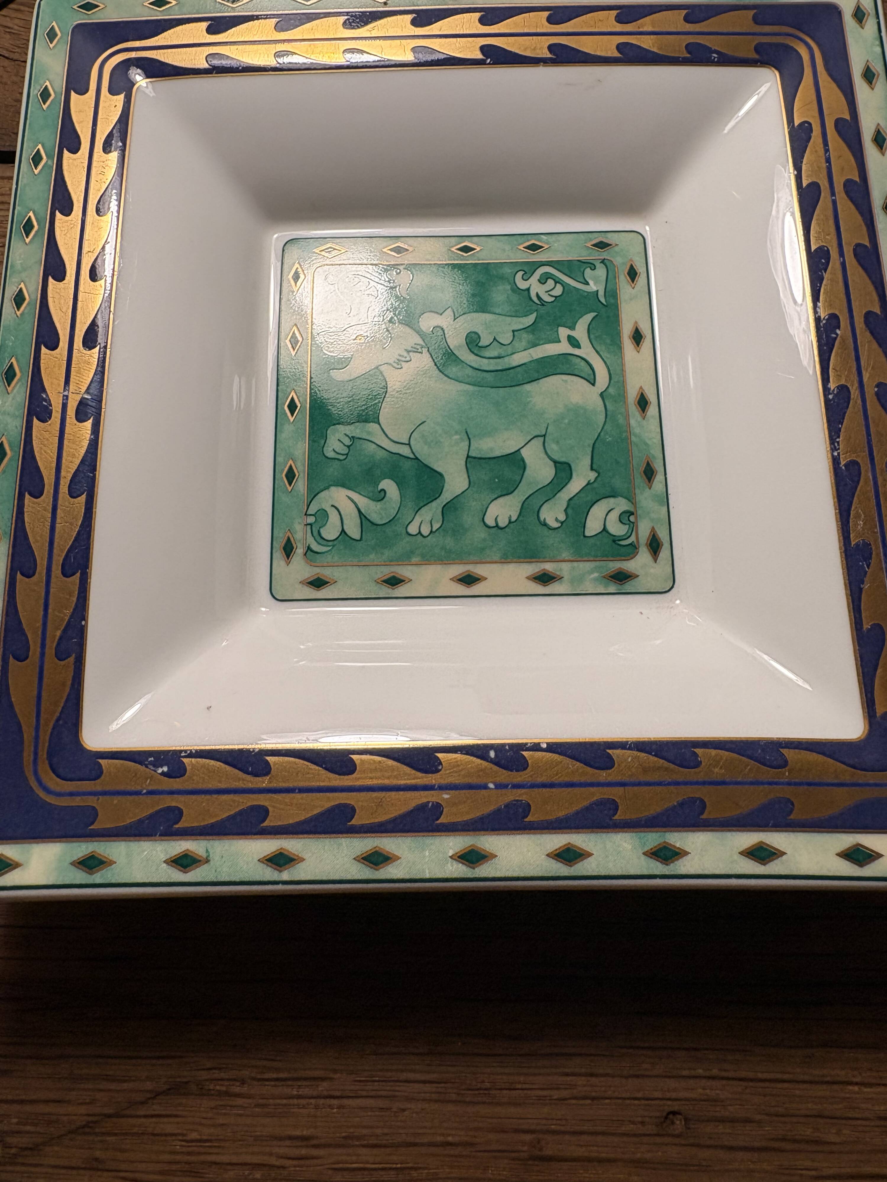 Paloma Picasso x Villeroy & Boch valet tray – Mythological design