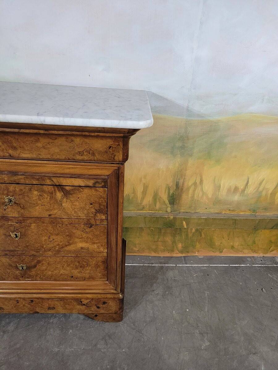Petite commode époque Louis Philippe en noyer