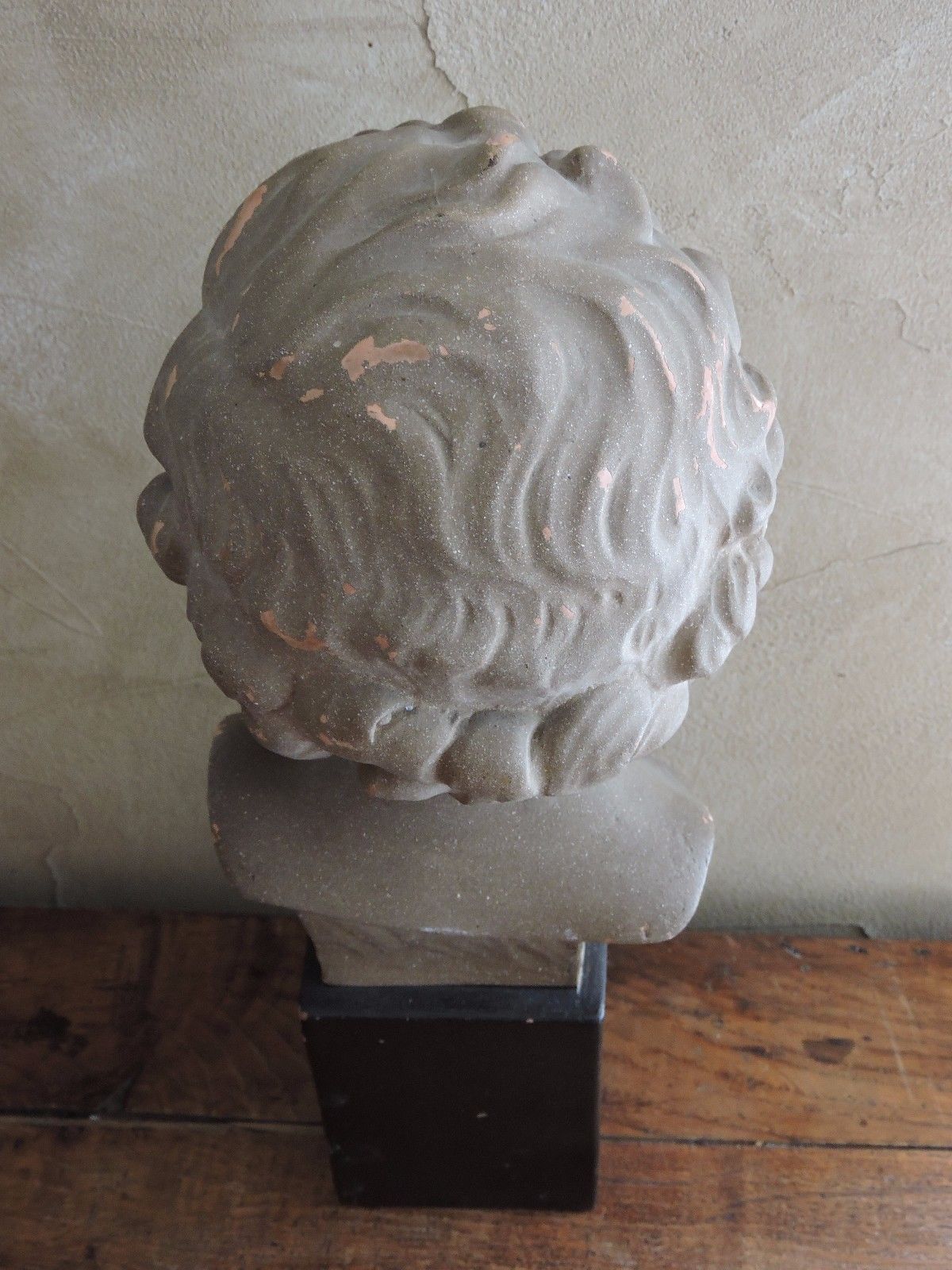 Sculpture cherub bust by Madem