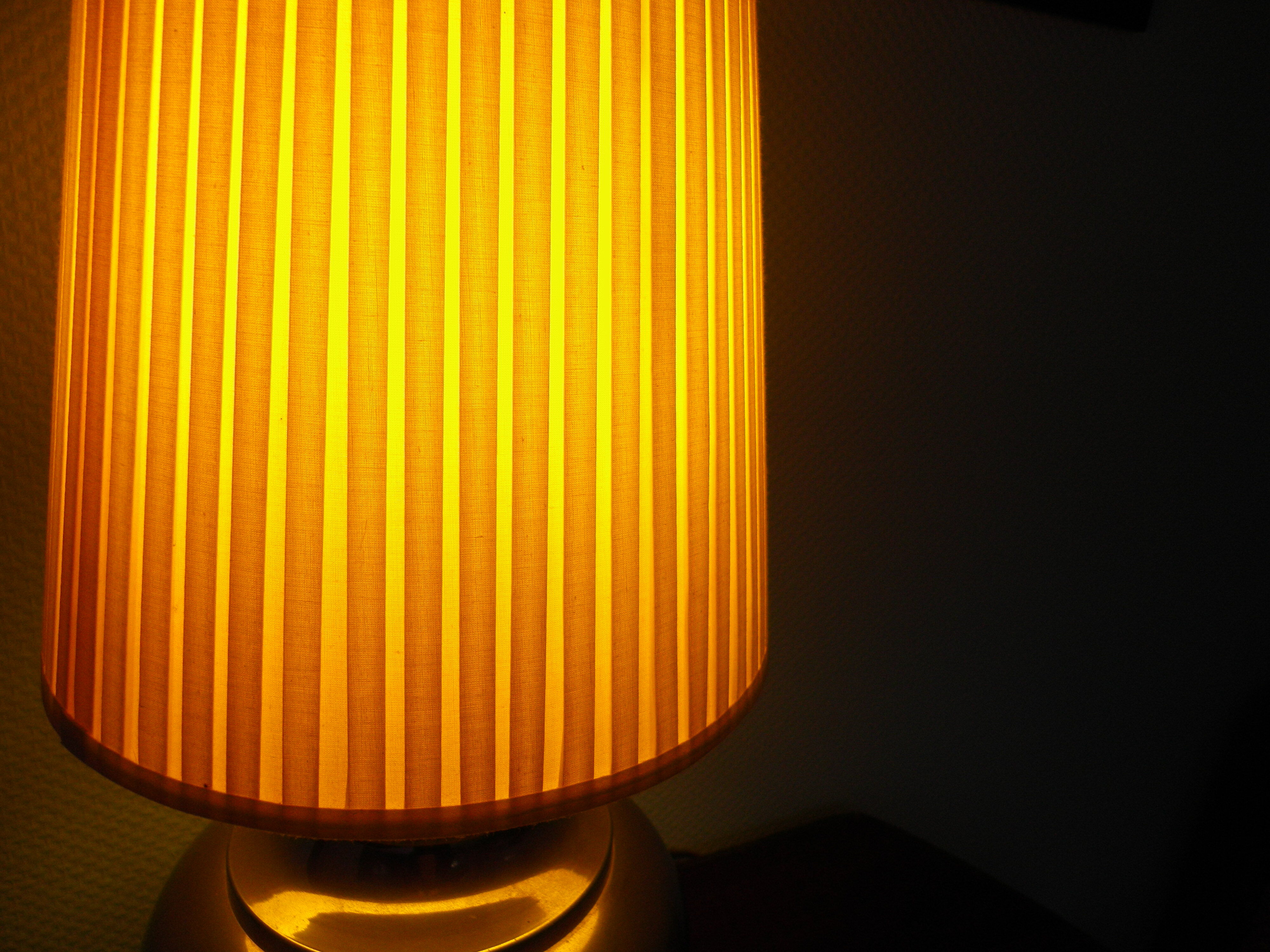 Living room mood lamp, silver metal base, wooden base, pleated lampshade