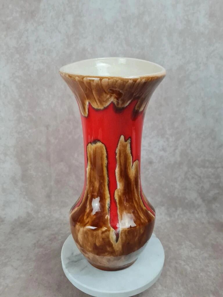 Large vintage vase signed Baudin 83 – red and brown enamelled