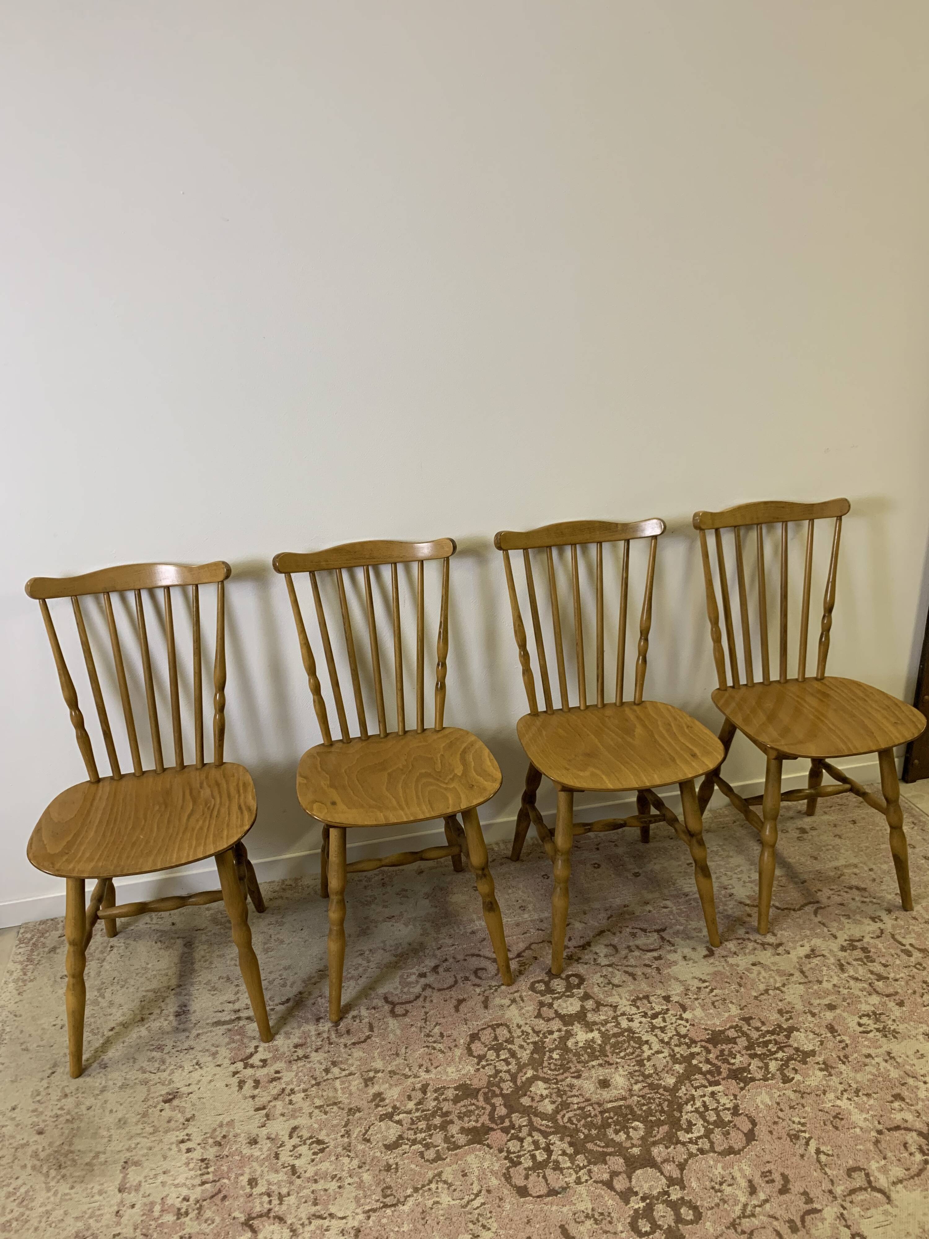 Set of 4 Baumann TACOMA model chairs