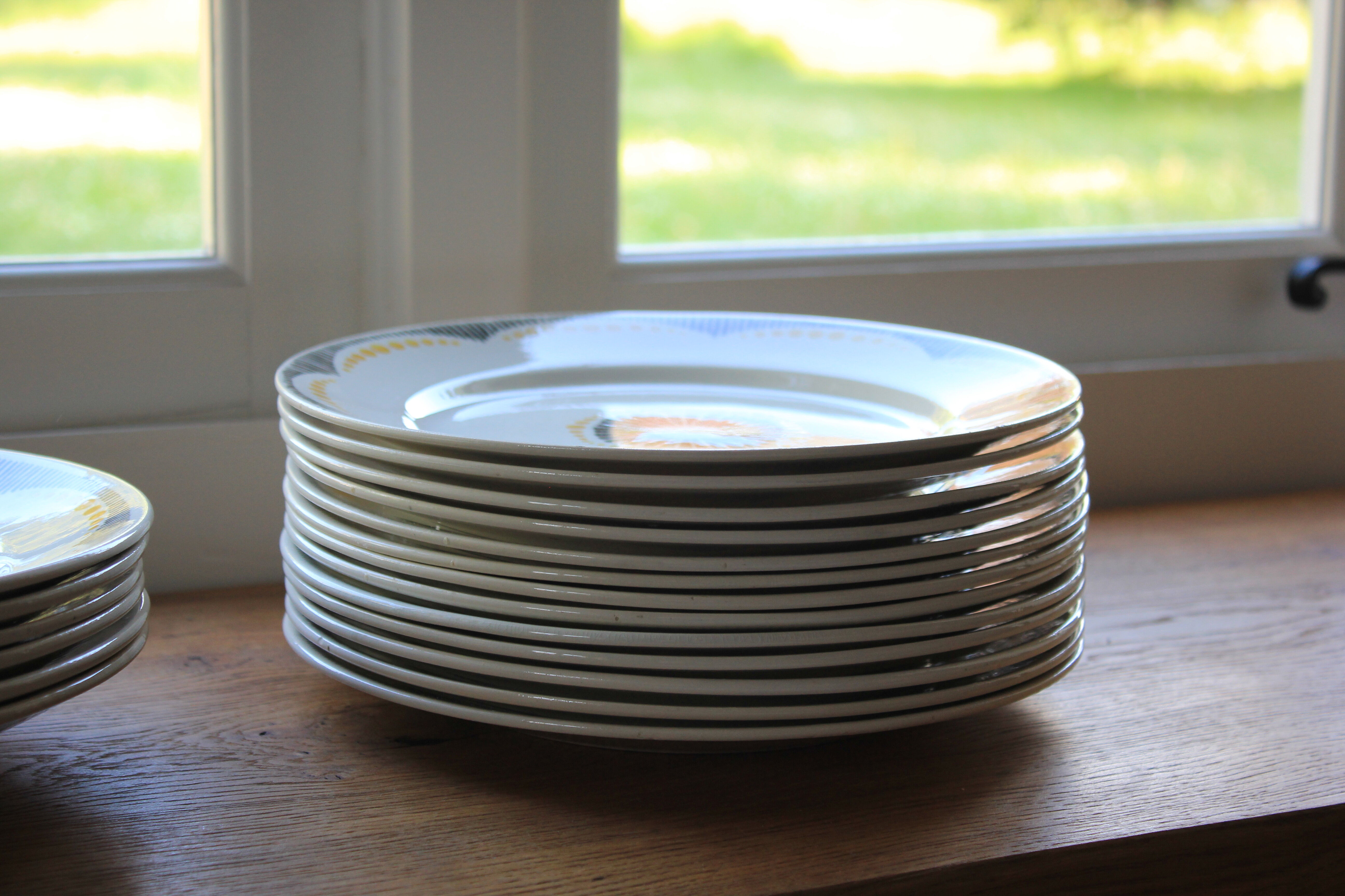 Flat plates faience 1900 Badonviller Nikito collection