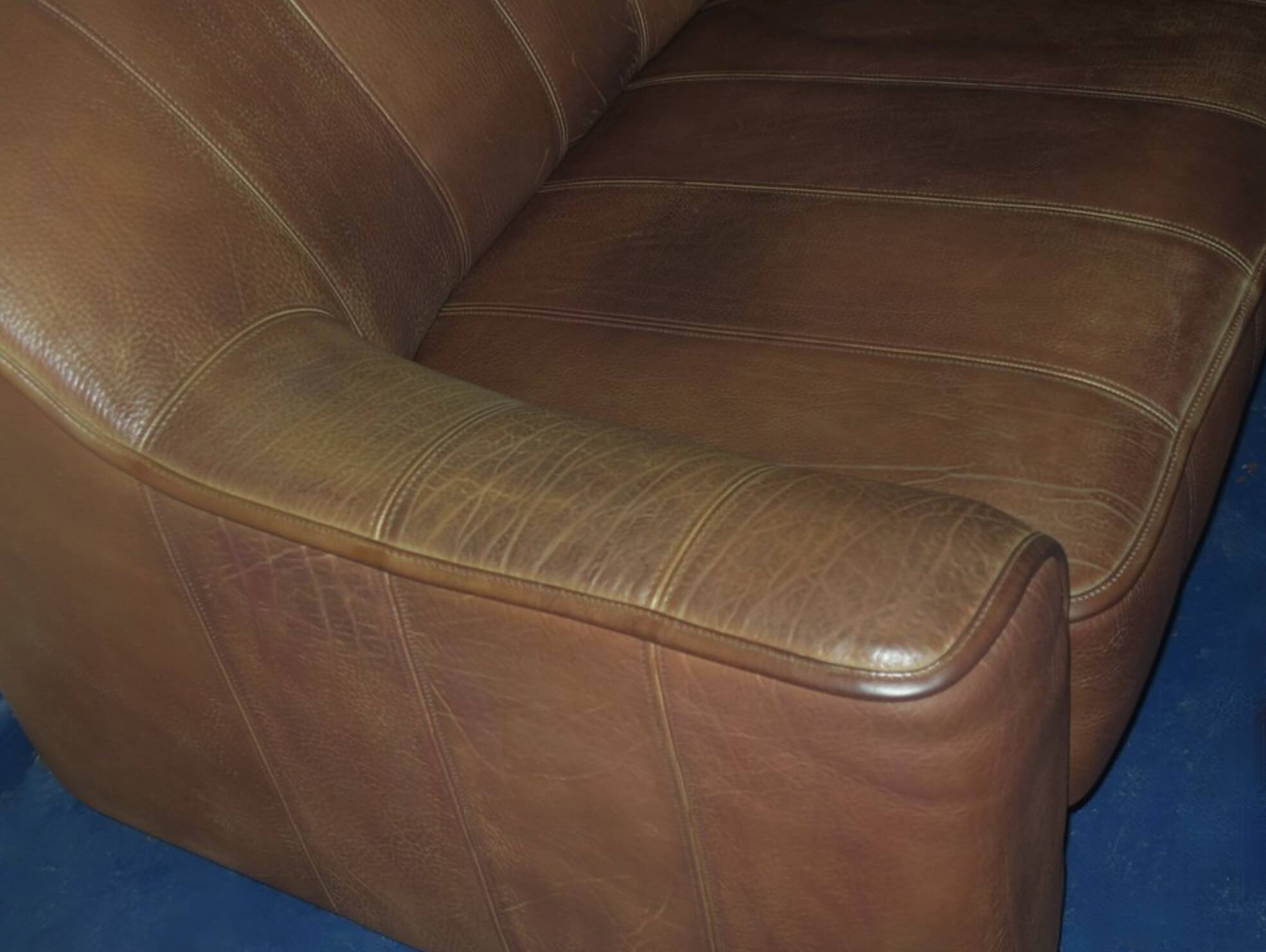 De Sede DS44 buffalo leather 3-seater sofa, Switzerland 1970s