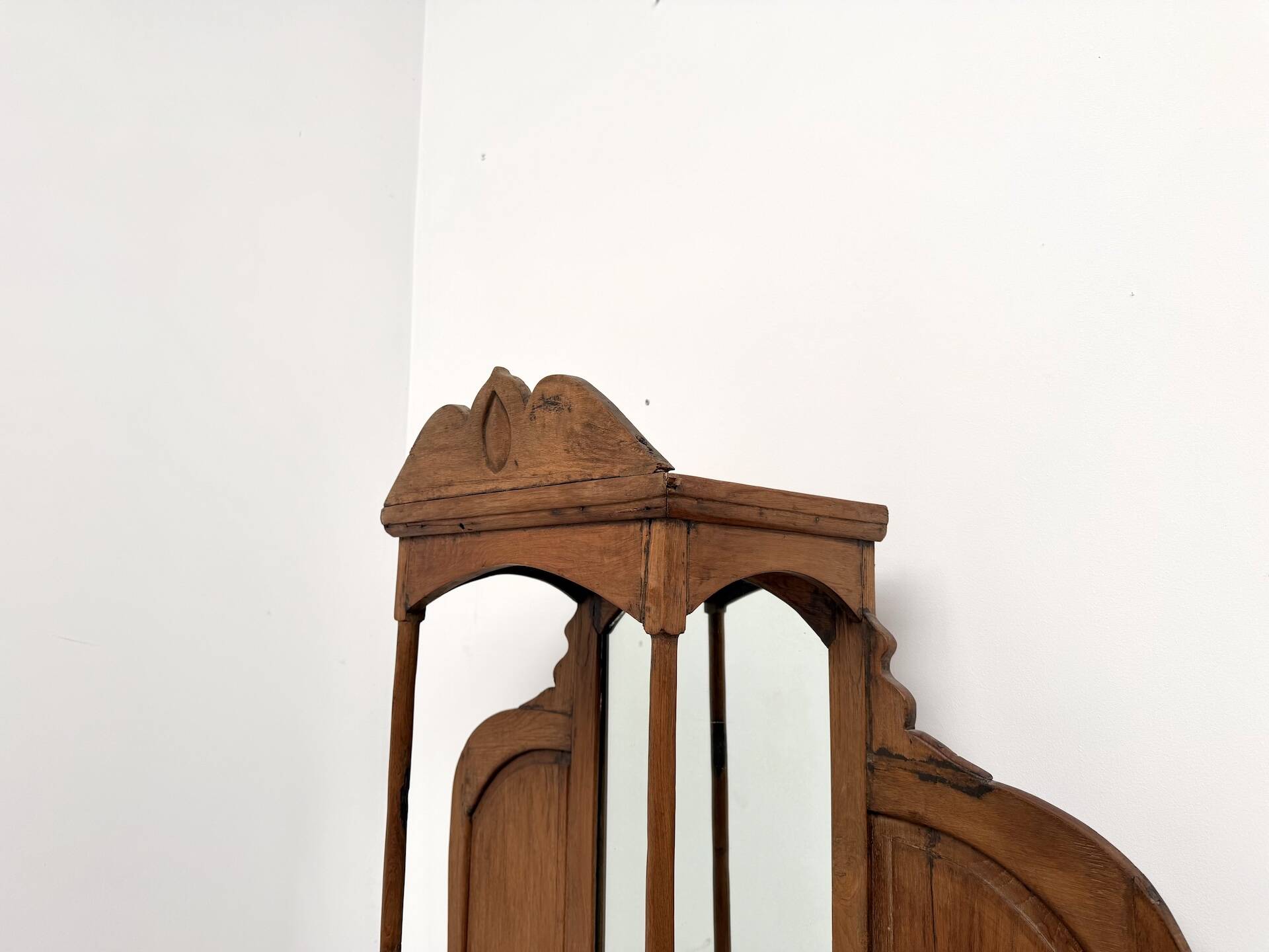 Popular Art cabinet sideboard, 1900