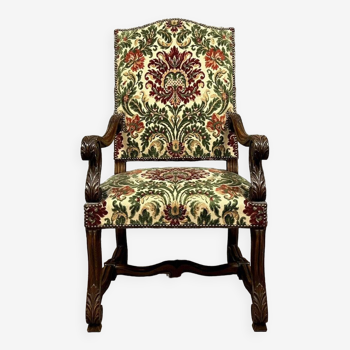 Fauteuil style Renaissance en noyer circa 1850