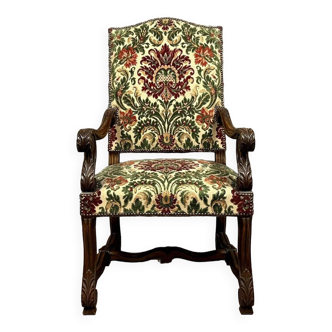 Fauteuil style Renaissance en noyer circa 1850