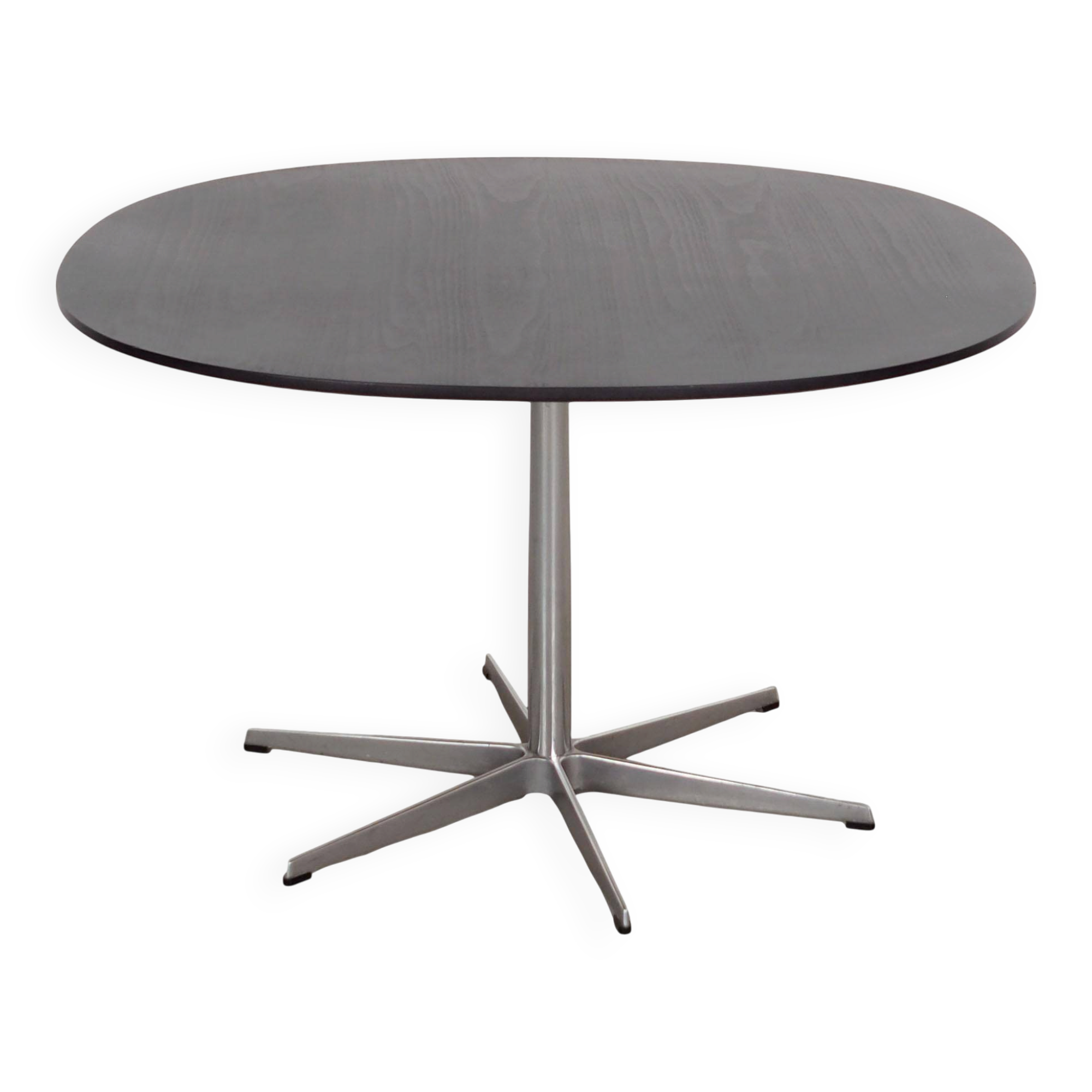 Ash table, Danish design, 1980s, designer Arne Jacobsen for Fritz Hansen