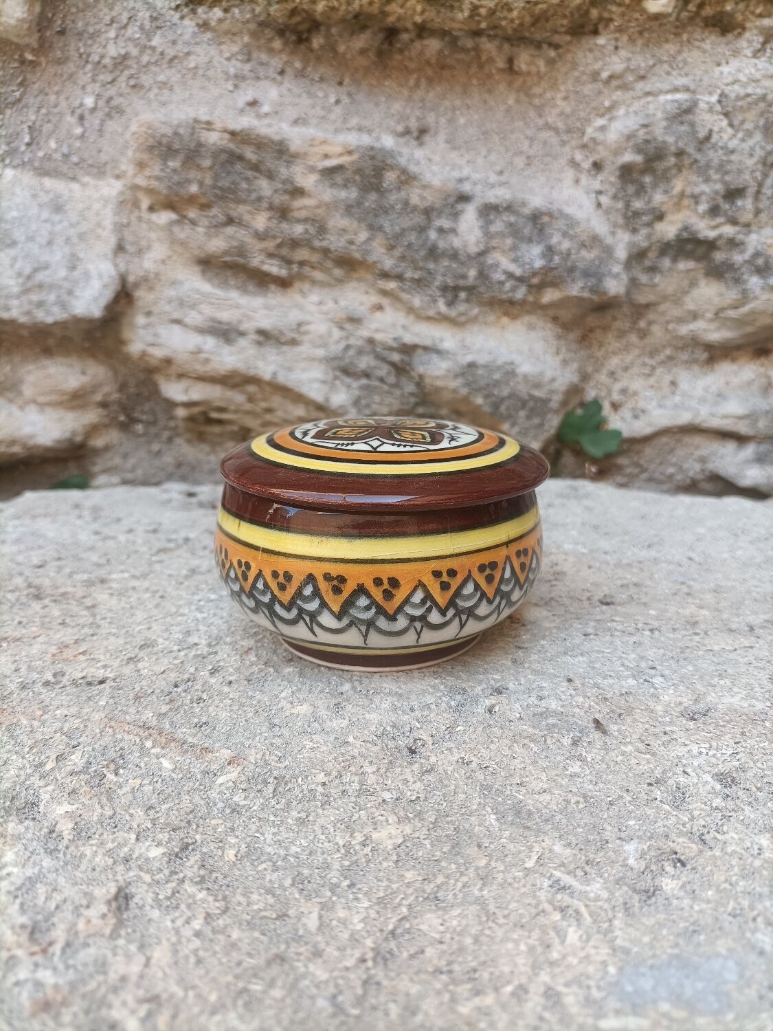 Petite Bonbonnière