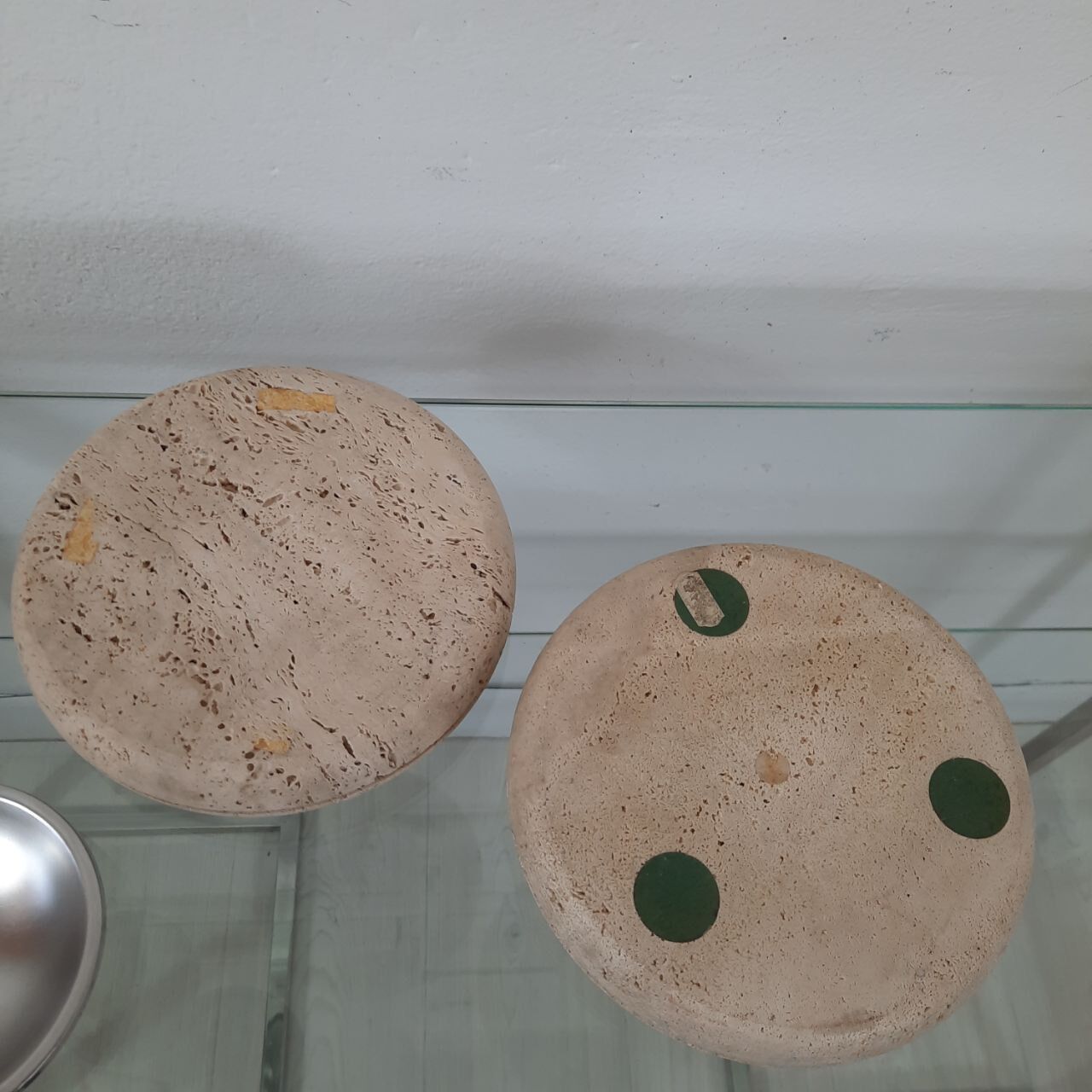 Pair of valet trays - 1980s - travertine