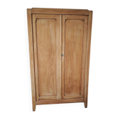 Armoire parisienne