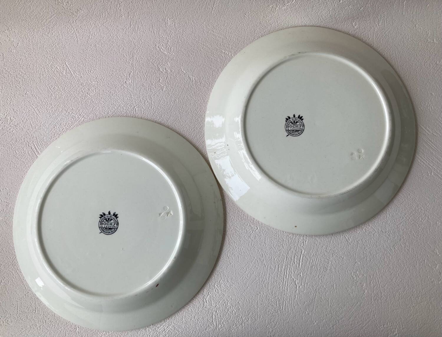 2 Art Deco dinner plates Boch Frères La Louvière Belgium