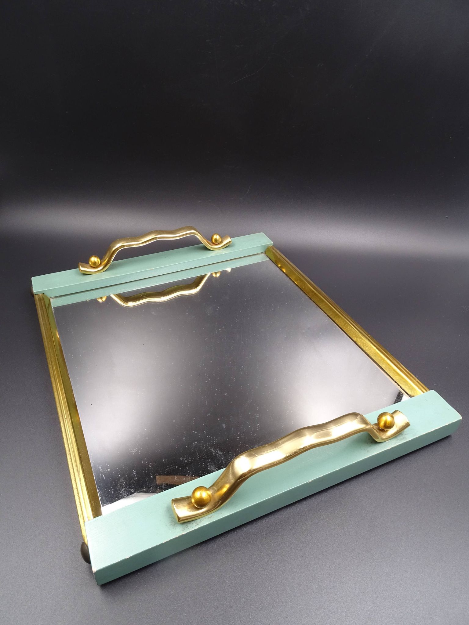 Plateau en bois métal et miroir vers 1950