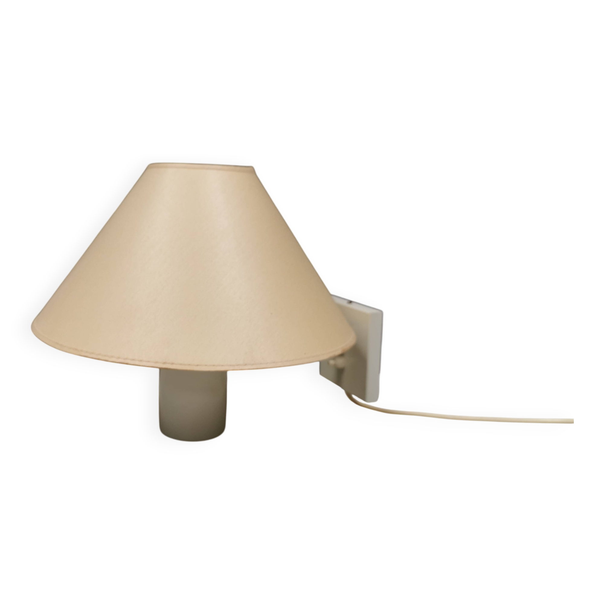 Wall lamp, from Fog & Mørup 1968 (Designed by Jo Hammerborg) model Pastel