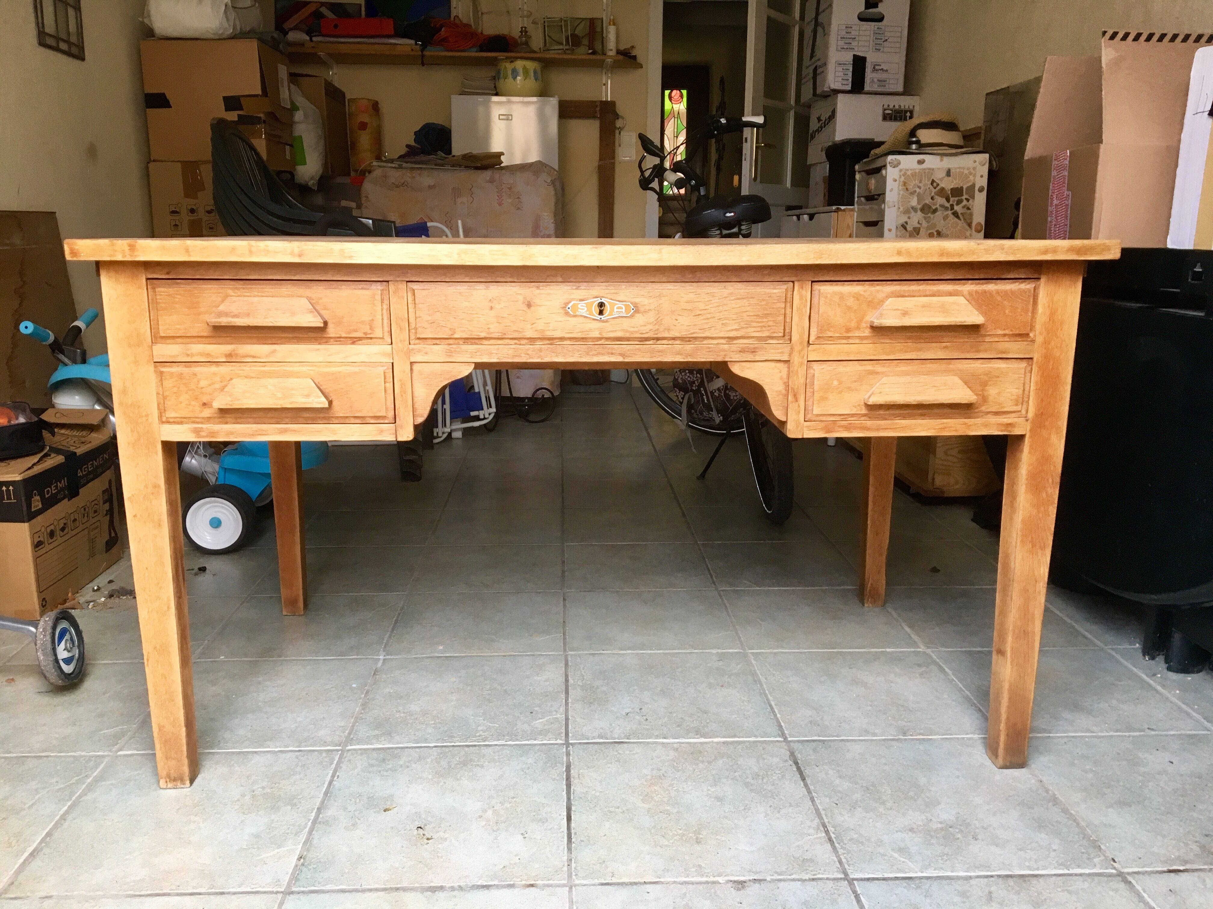 The 50's school desk