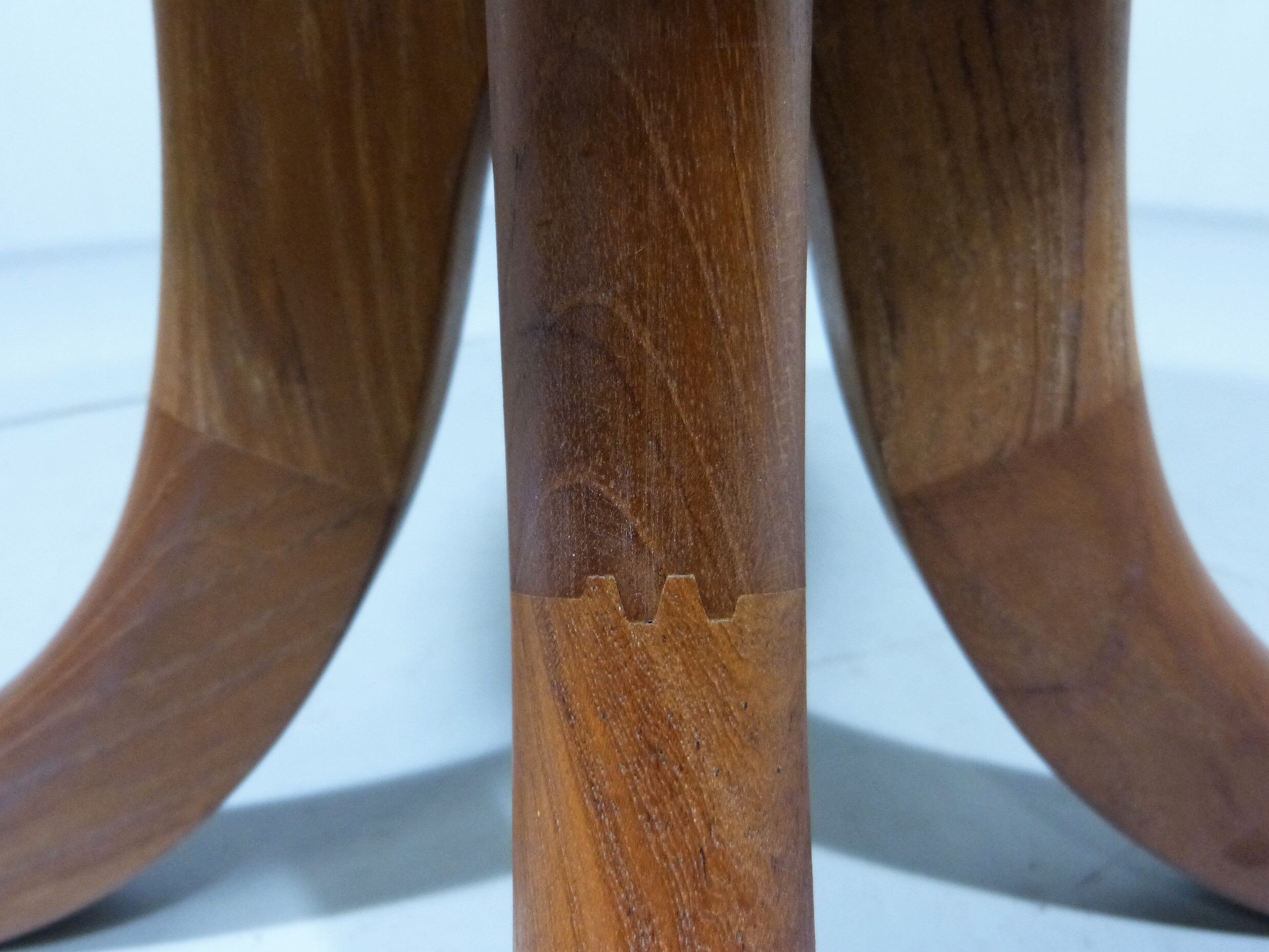 Tabouret en teck massif Dyrlund 1970-80's