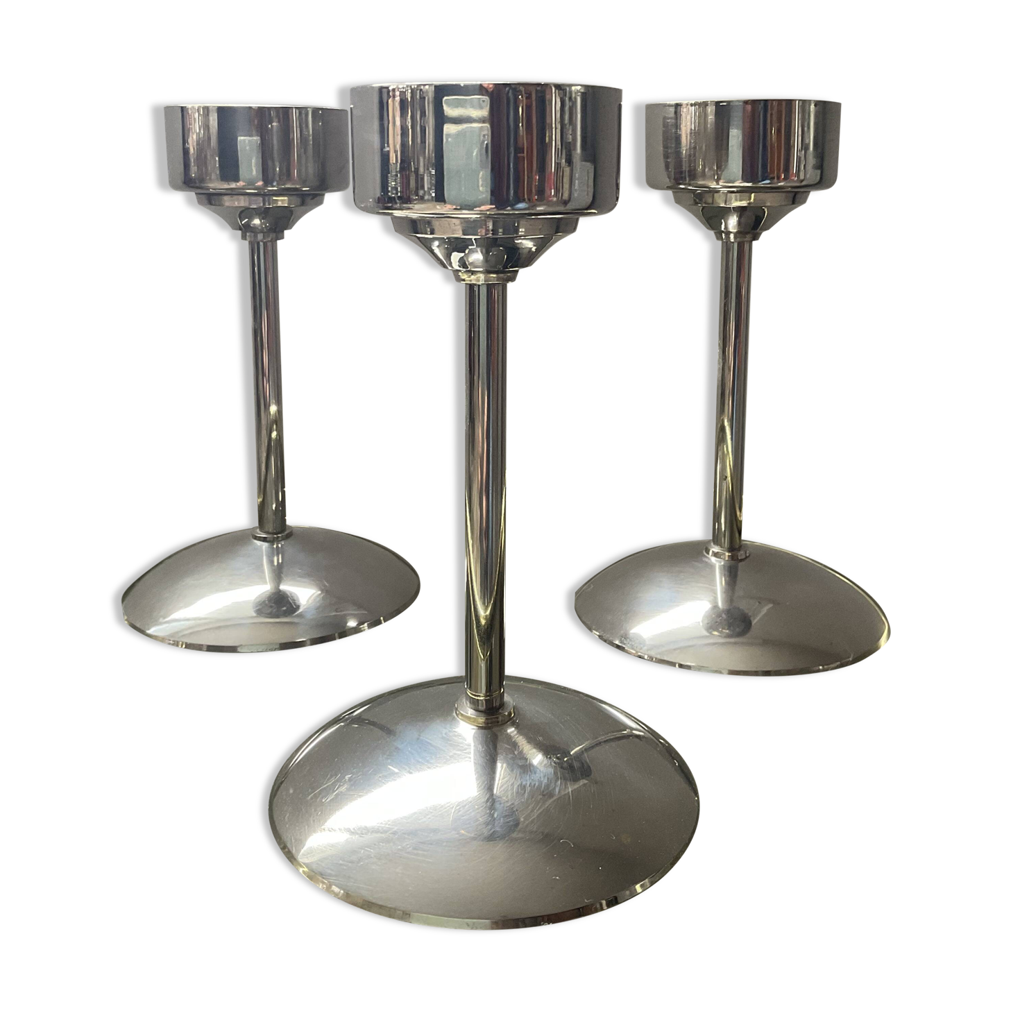 Série de 3 bougeoirs Art Déco en laiton argenté