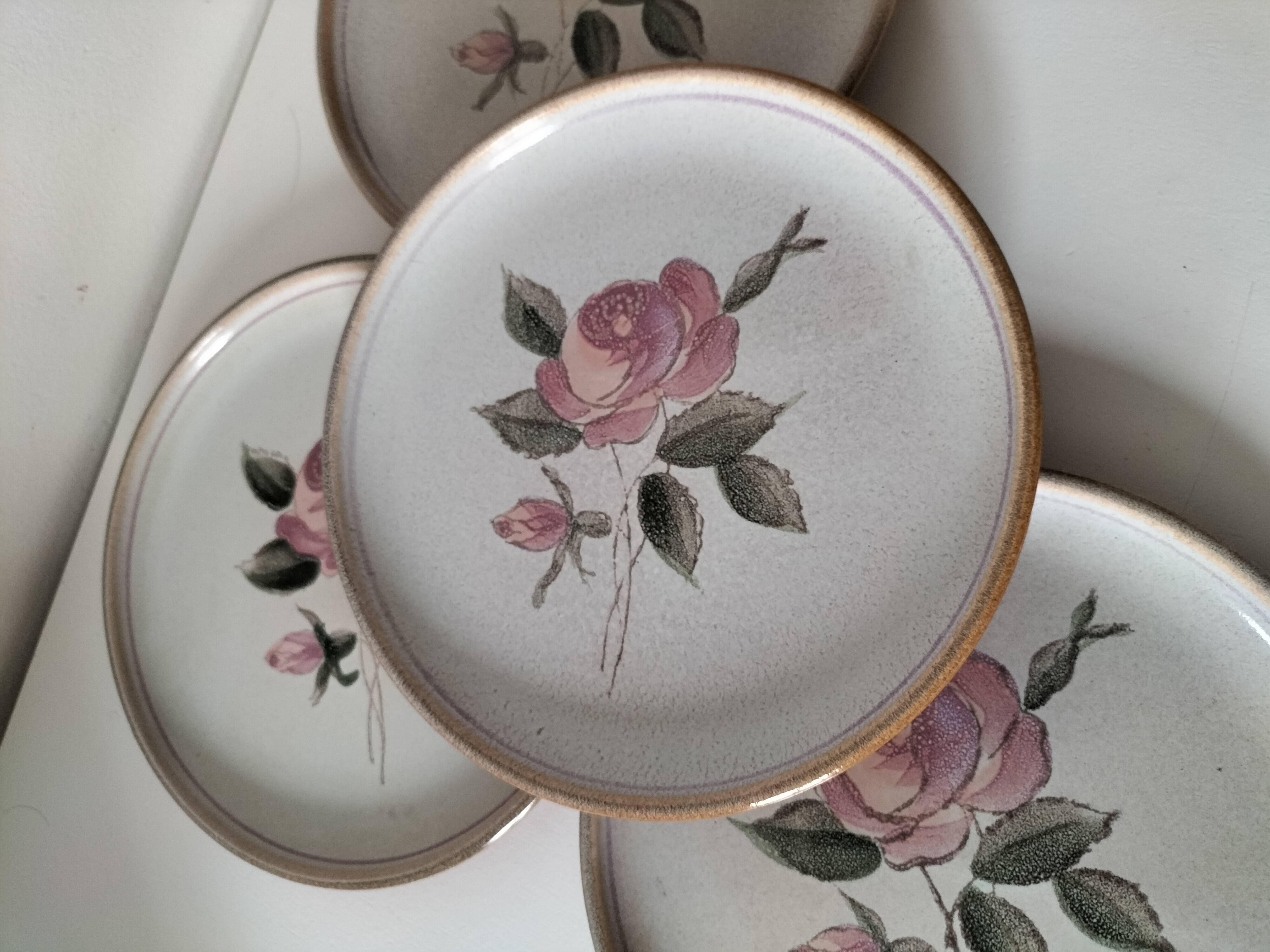 Ensemble 4 assiettes MBFA Pornic modèle Rosita