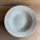 5 speckled hollow plates