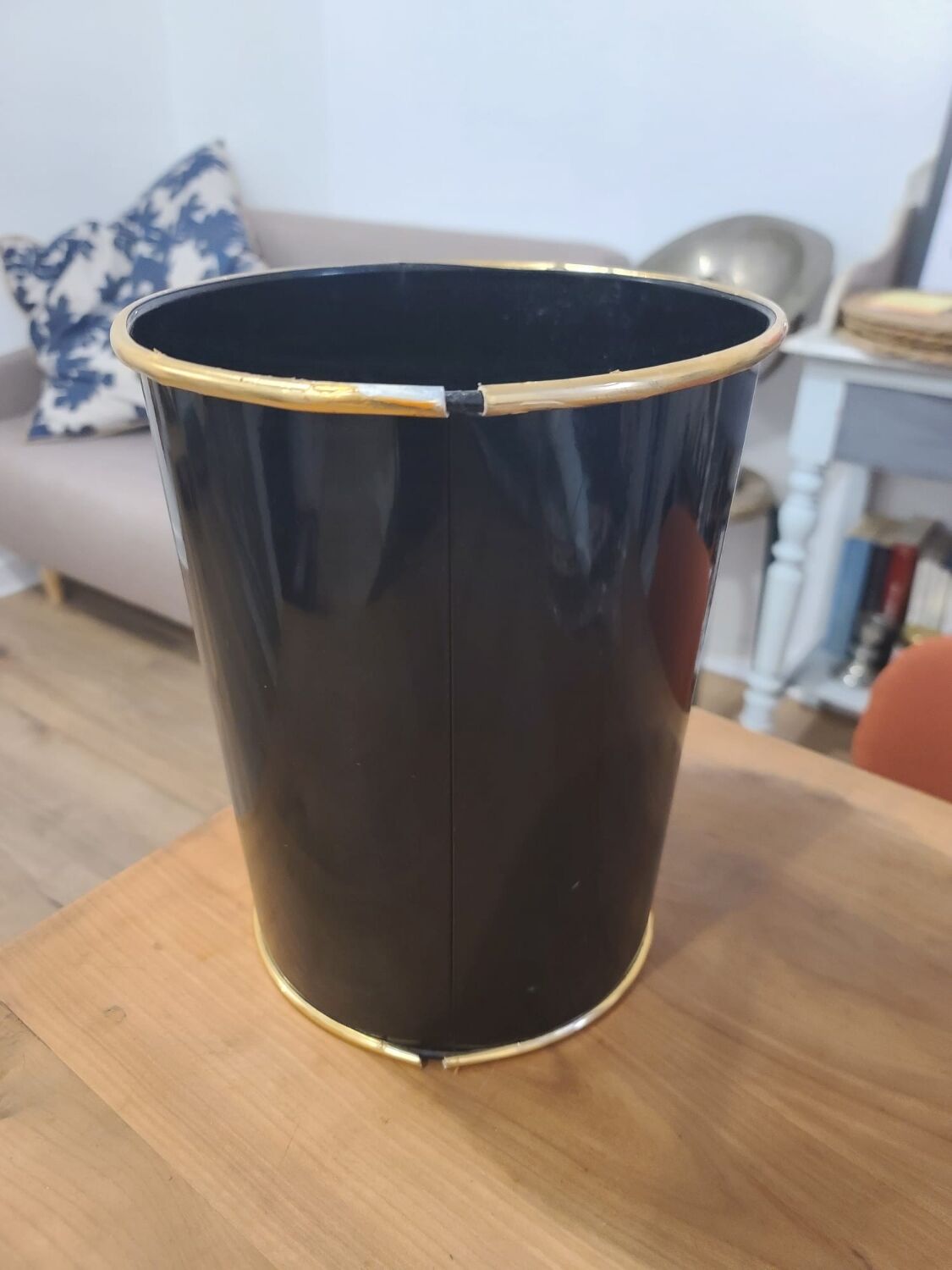 Old wastepaper basket/office bin