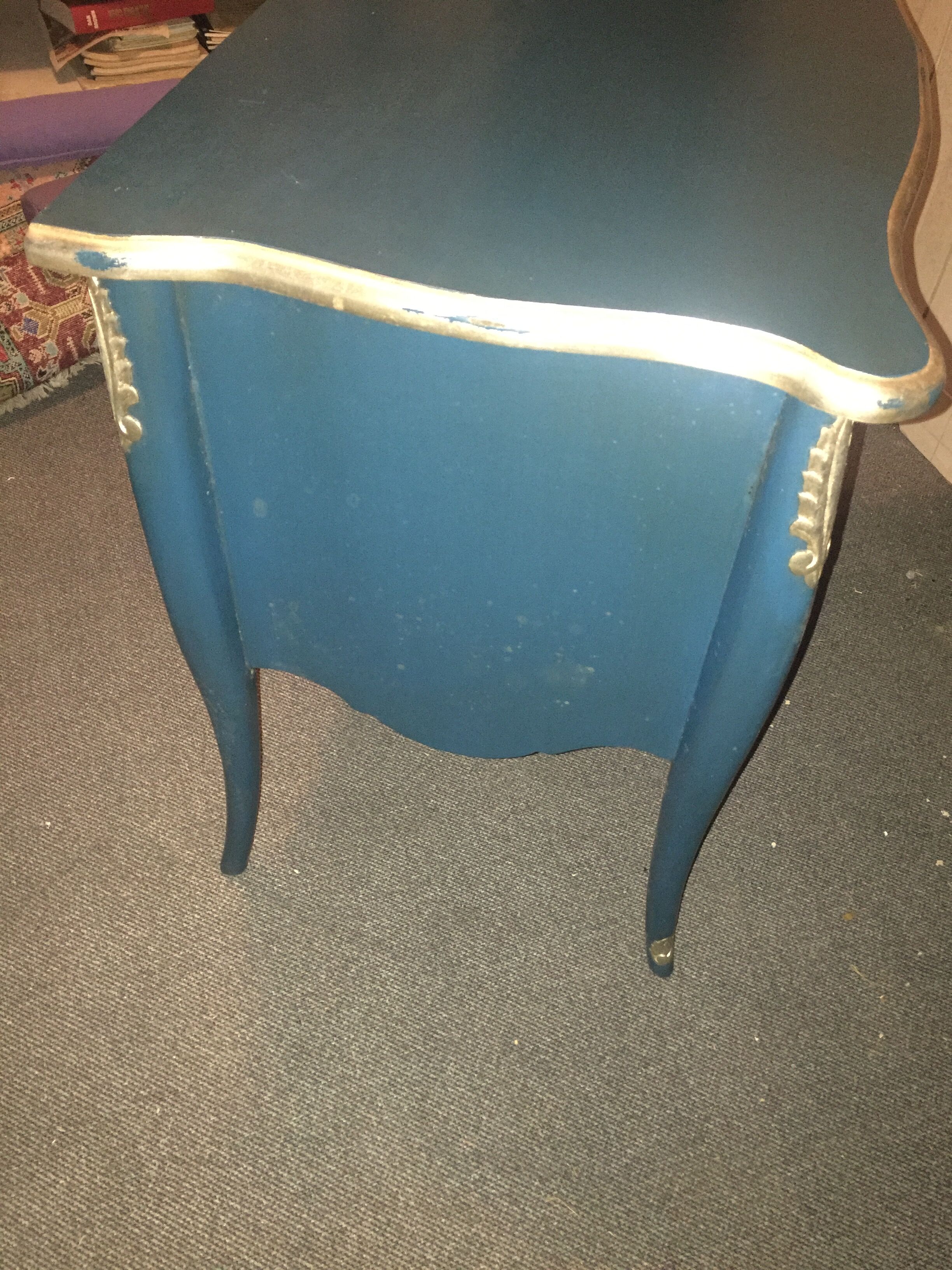 Duck blue chest of drawers