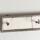 Patère USA hangs ceramic towel Amish 1930