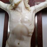 Crucifix XIX éme bois laiton -christ sculpté