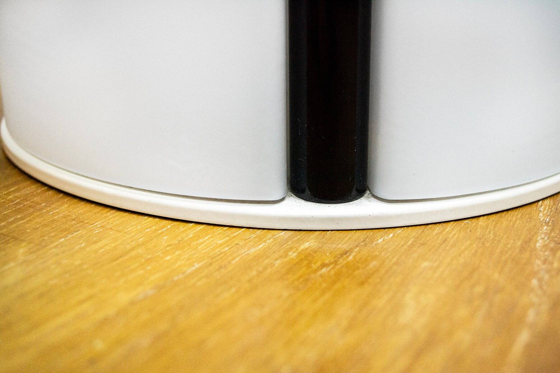 Tender table lamp in glass and metal by Lanciani Romolo for Tronconi, 1980s.