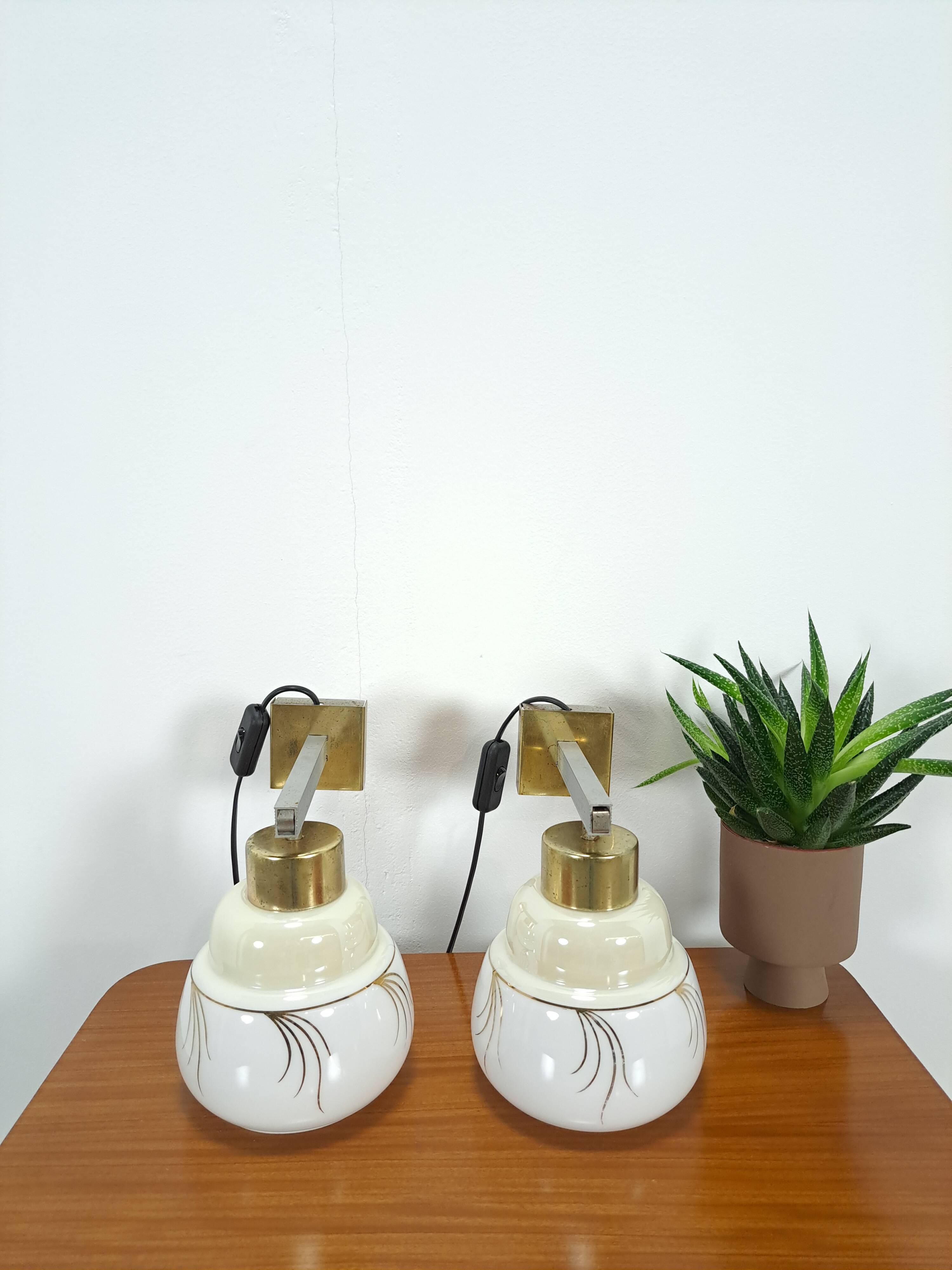 Design wandlampen Kamenicky Senov met melkglas kap vintage