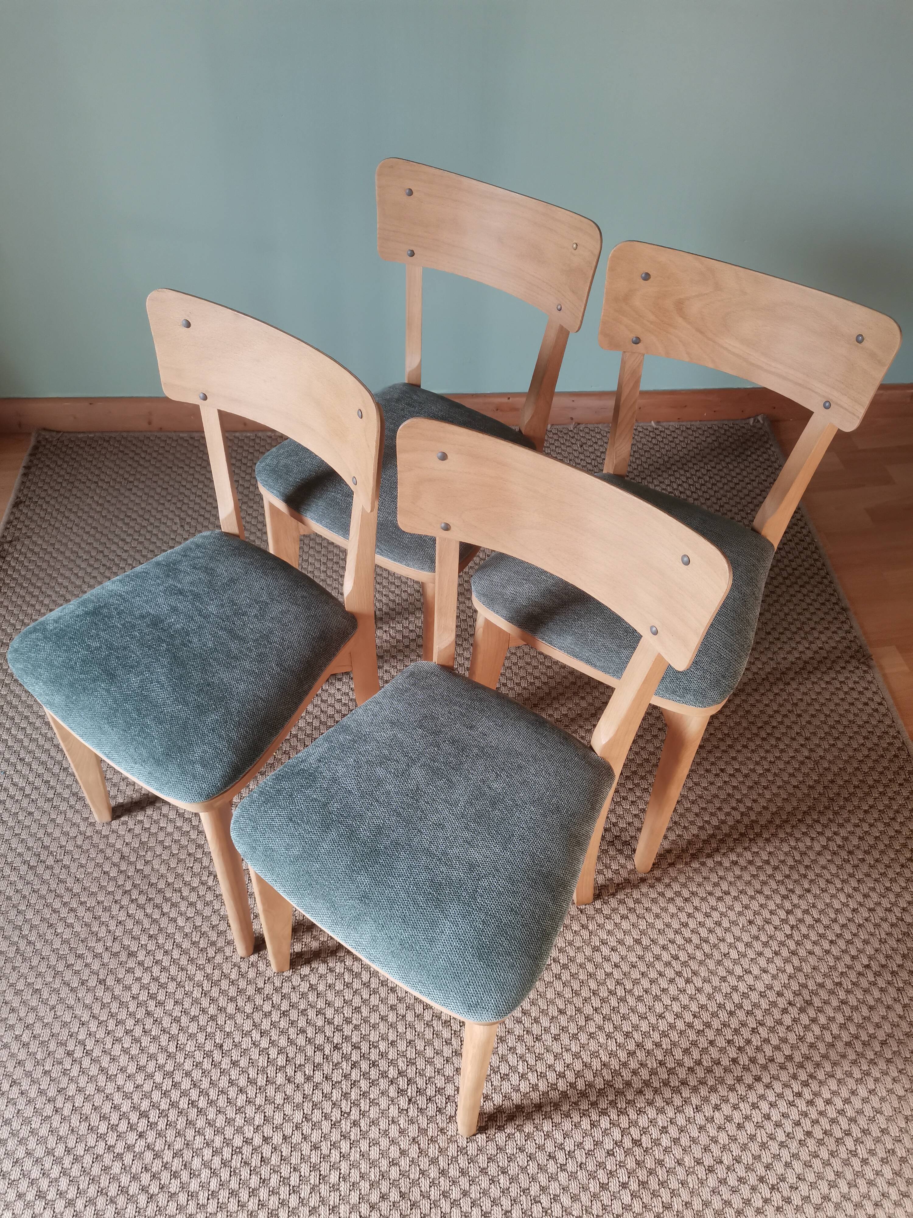 Chaises bistrot vert d'eau