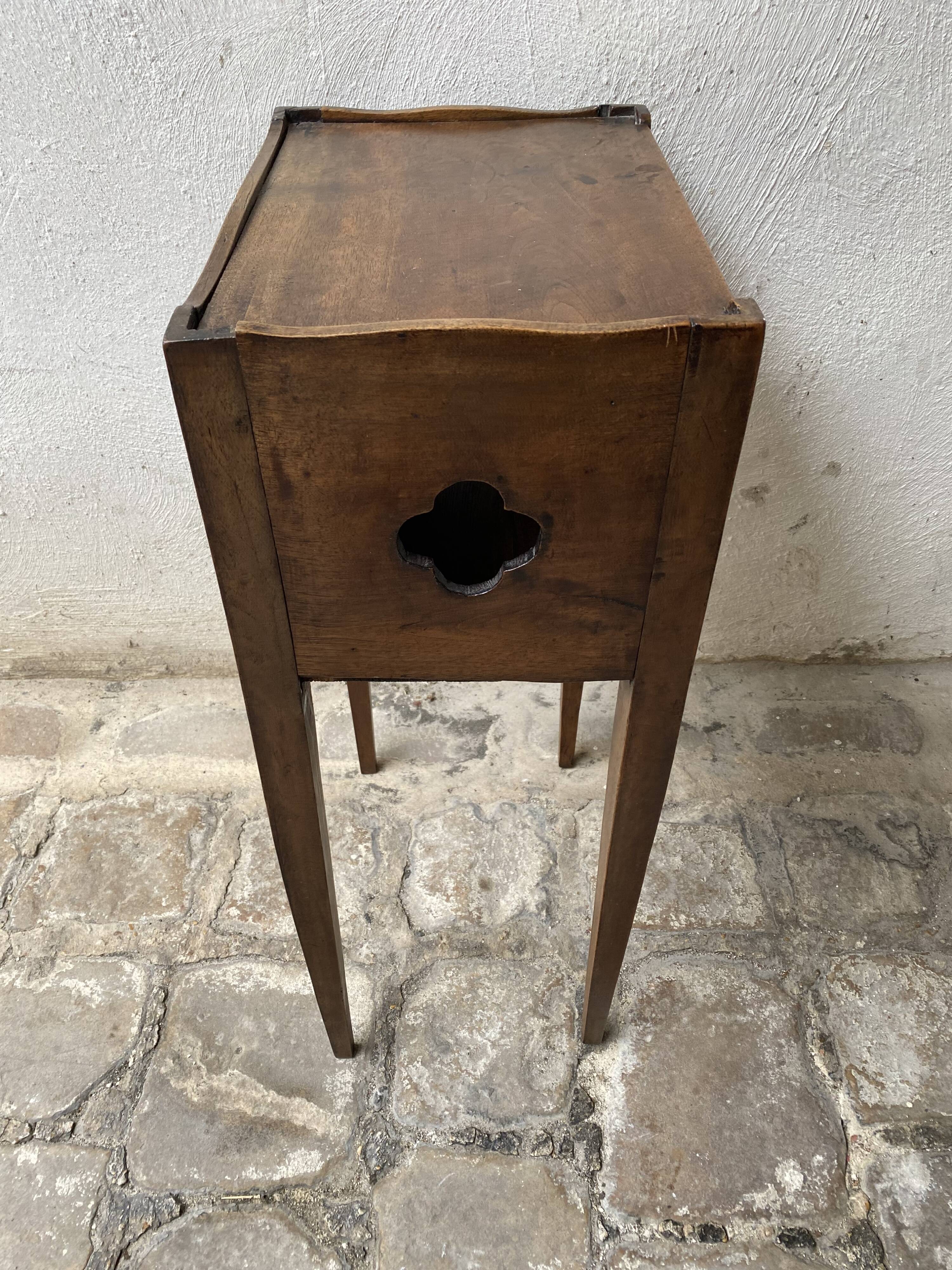 Chevet XIXeme noyer massif