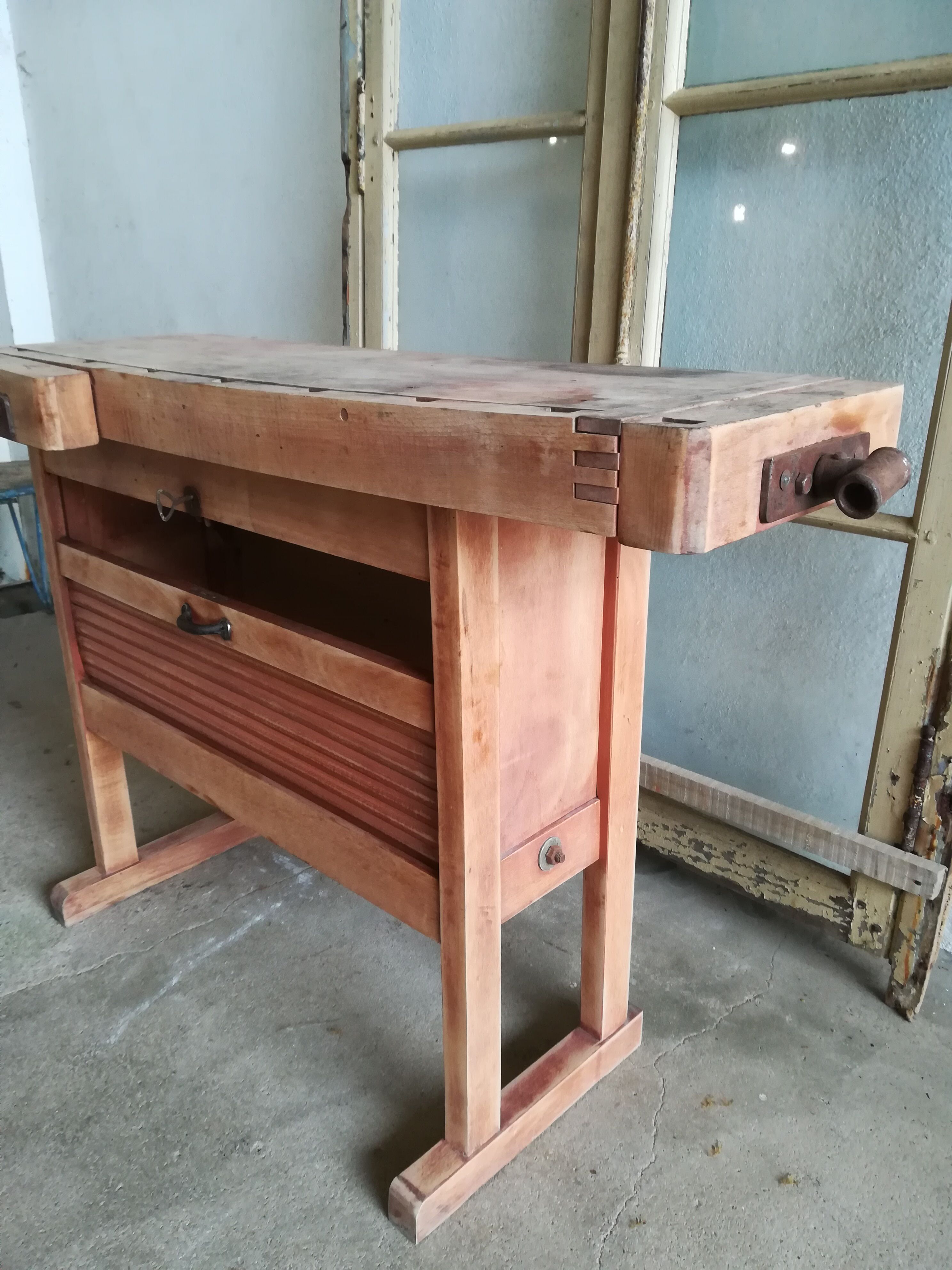 Small vintage established