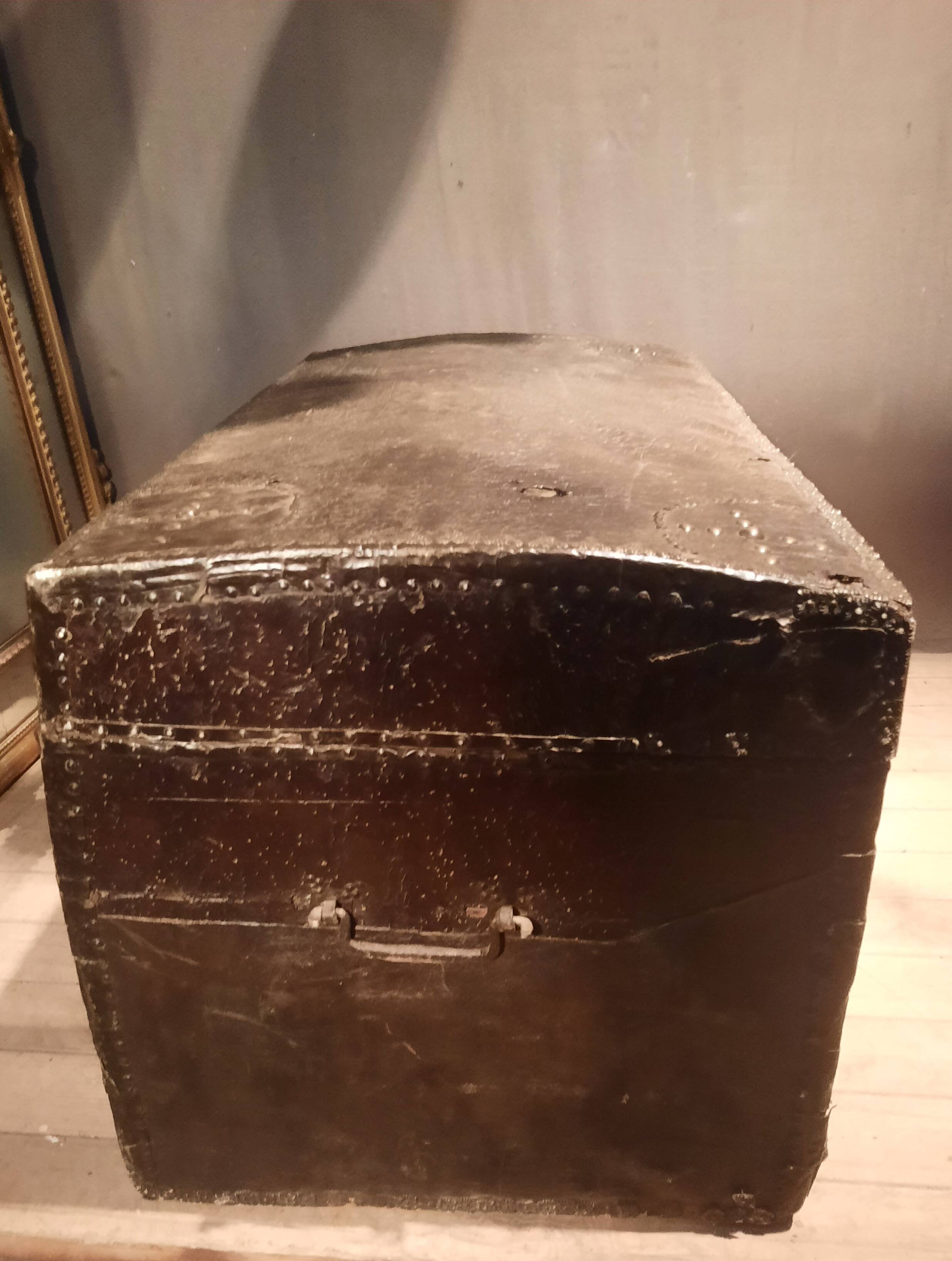 Nailed mallet from the eighteenth century