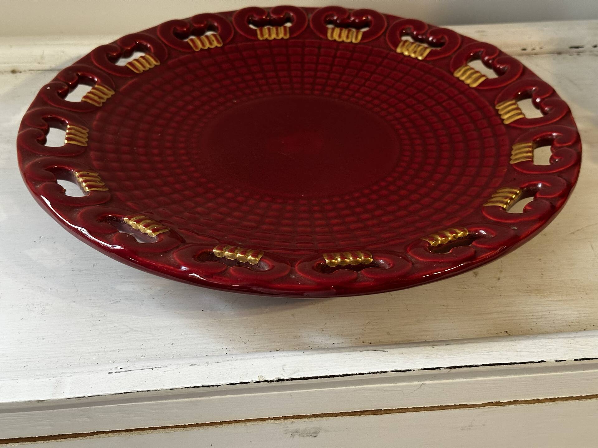 Plat ajouré Saint-Clément par Blanche Letalle mid-Century D 35 cm