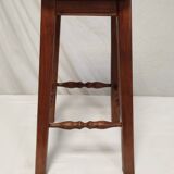 Tabouret en bois massif vintage