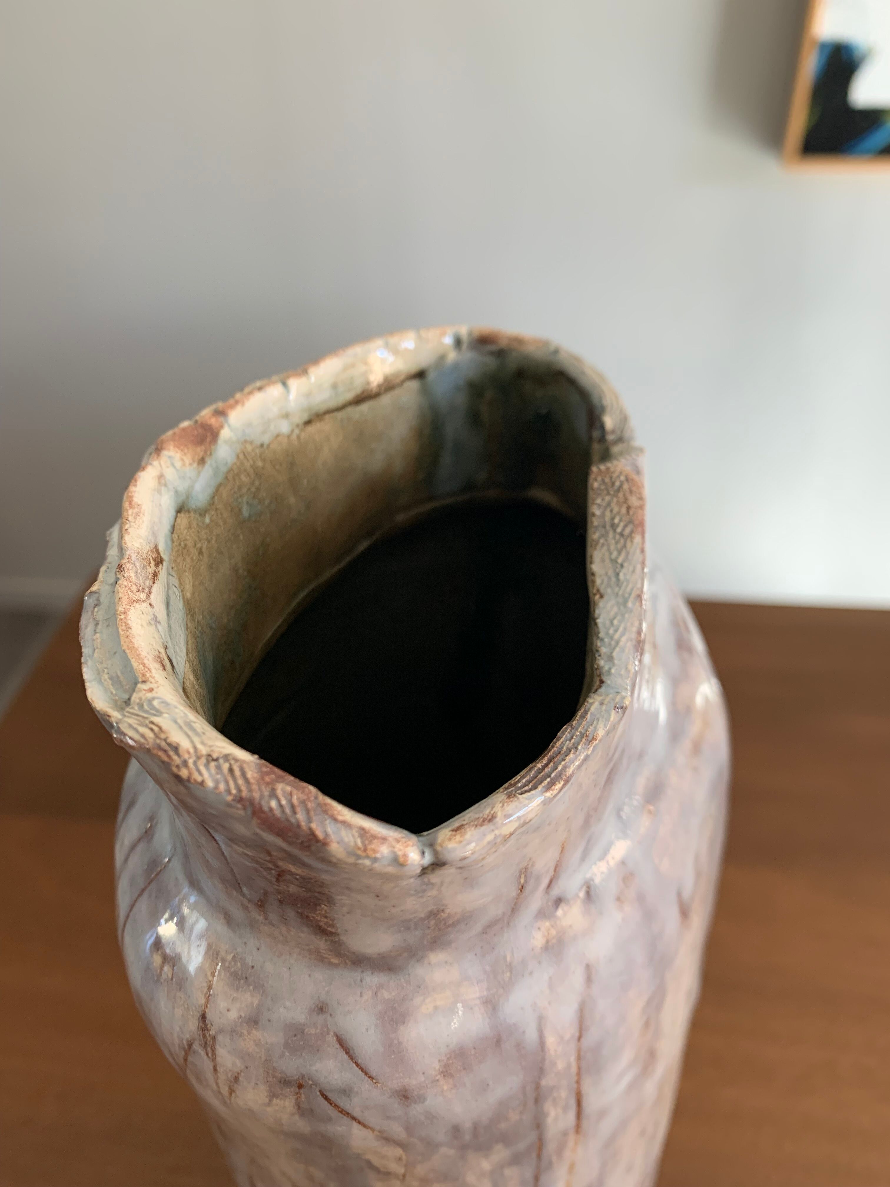 Brutalist vase signed 90