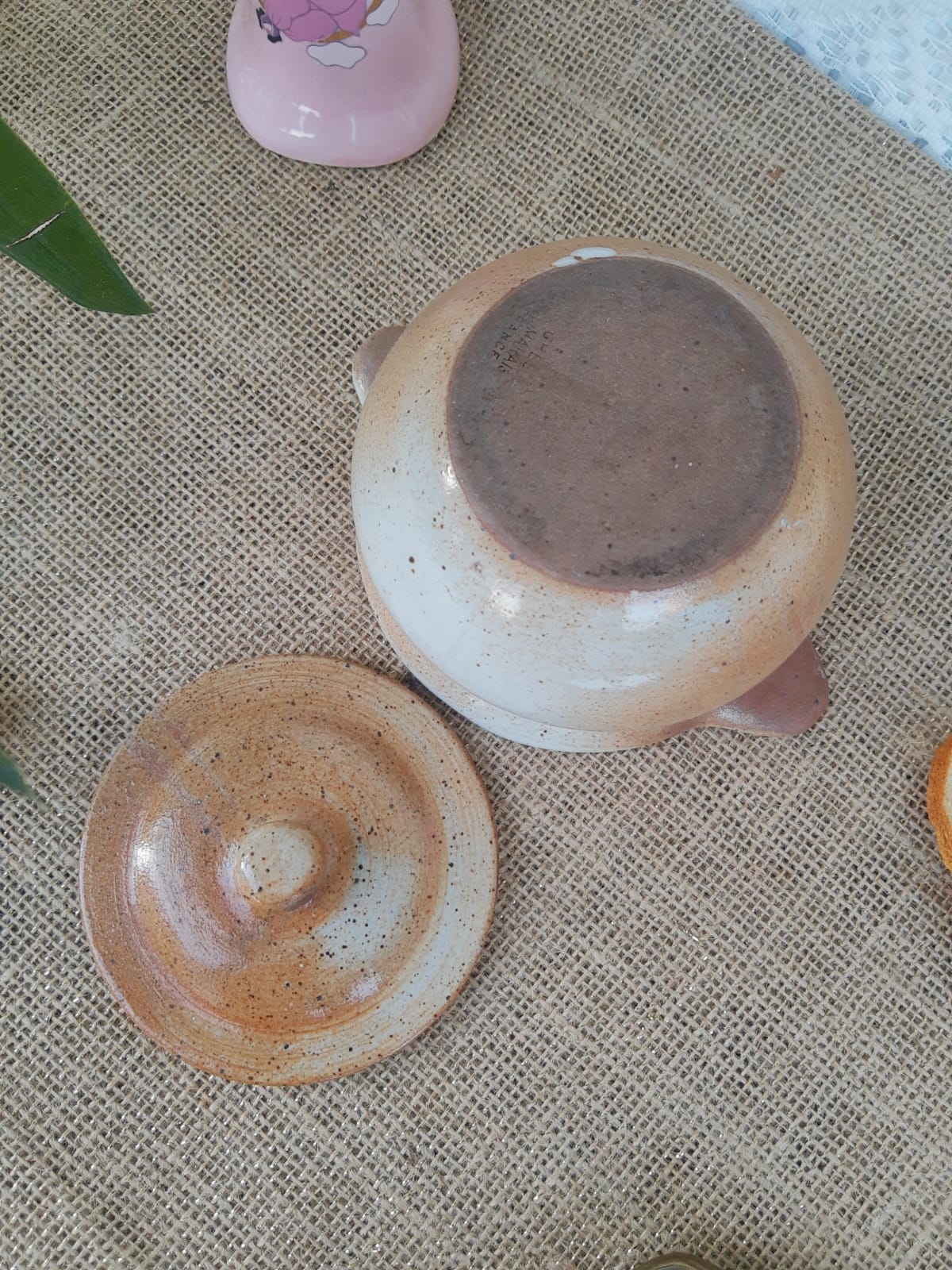 Eared pot, marsh sandstone sugar bowl
