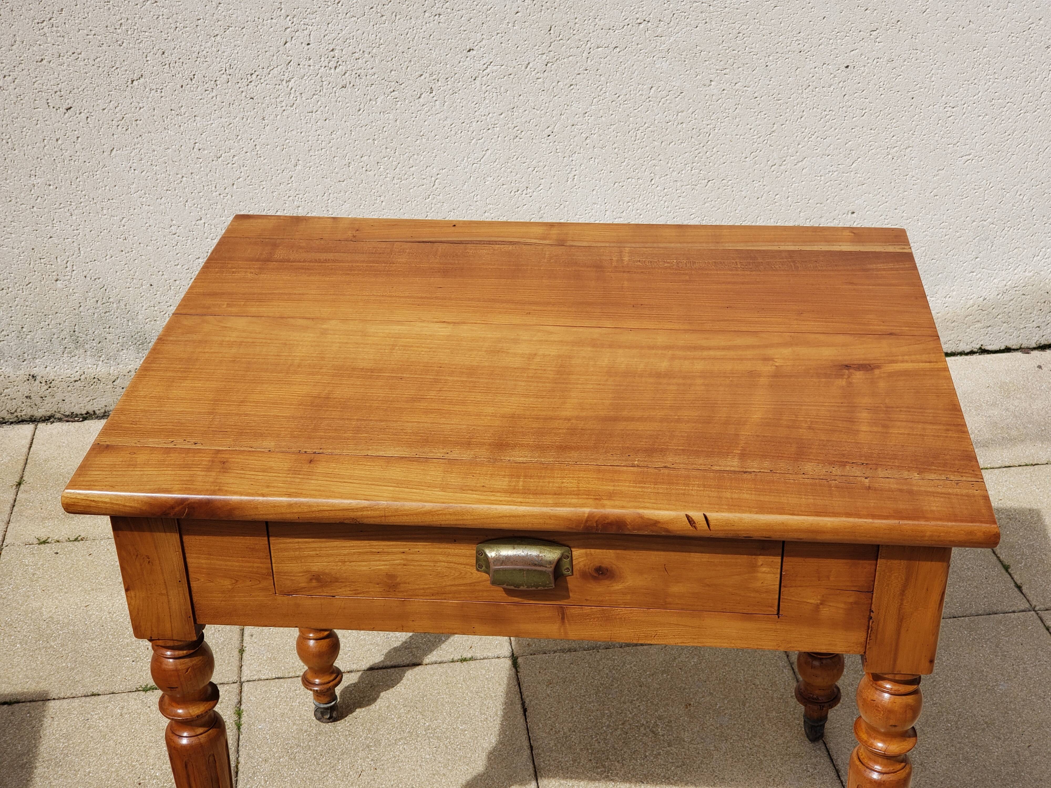 Side table or small desk with chair