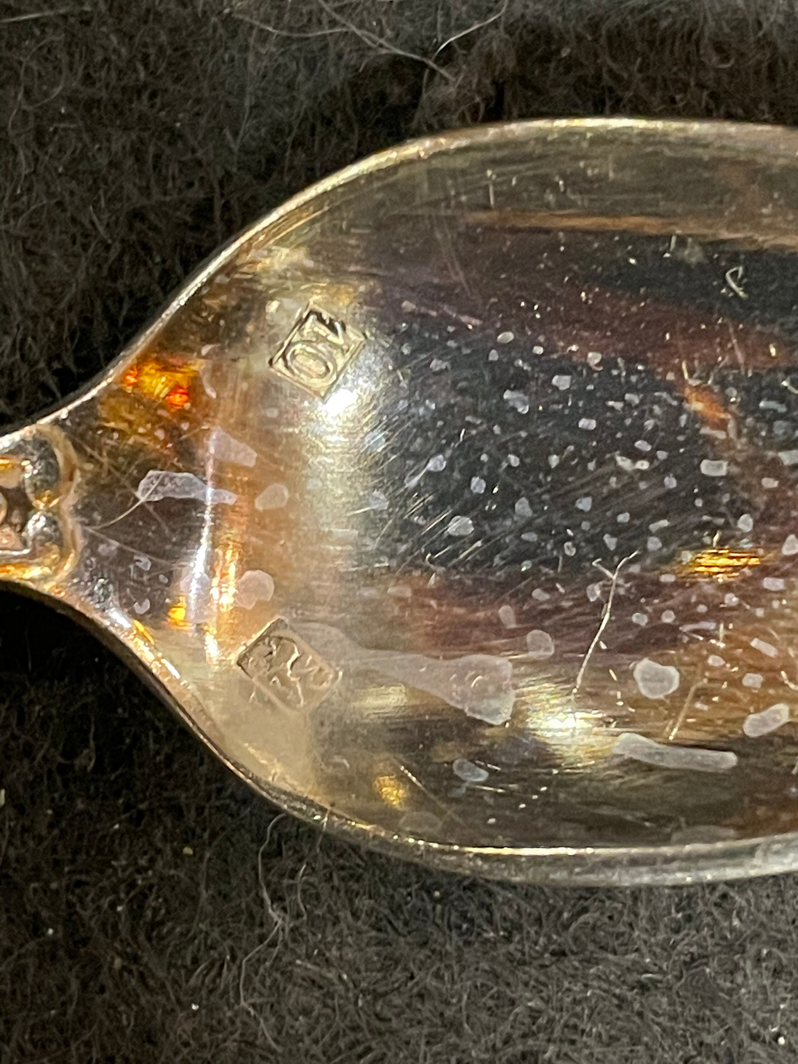 12-spoon silver metal shell