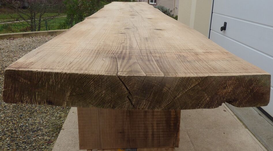 Table 320 cm en bois massif cèdre