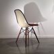 Chaise de Charles & Ray Eames, édition Herman Miller.