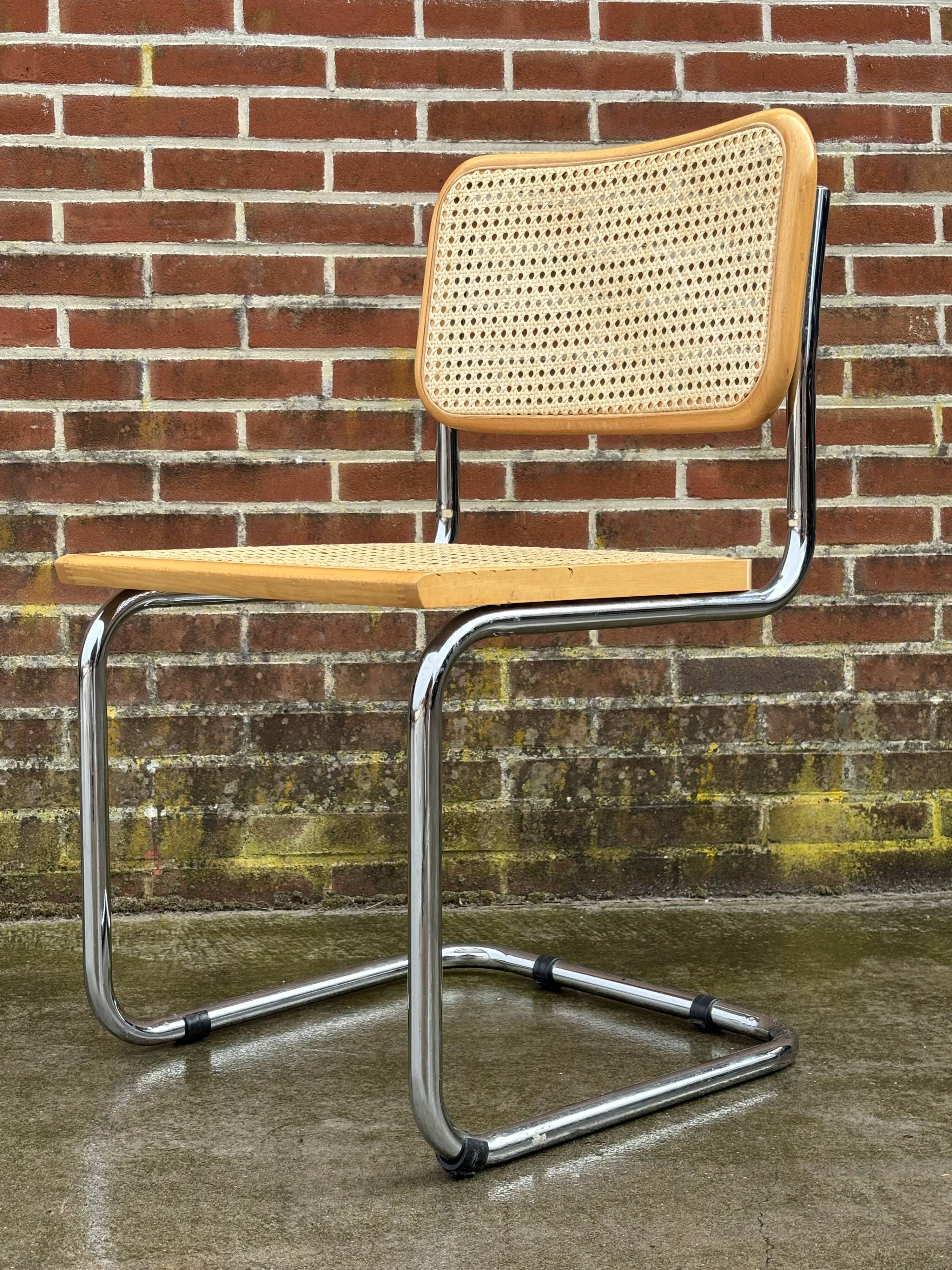 Set of 4 chairs model Cesca B32 designed by Marcel Breuer design