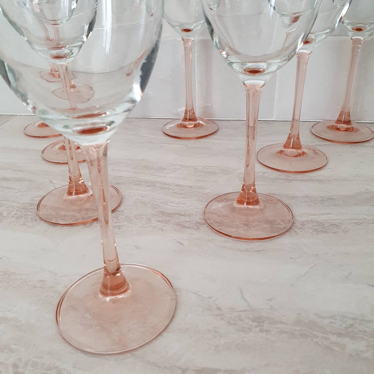 8 Pink Stem Wine/Water Glasses