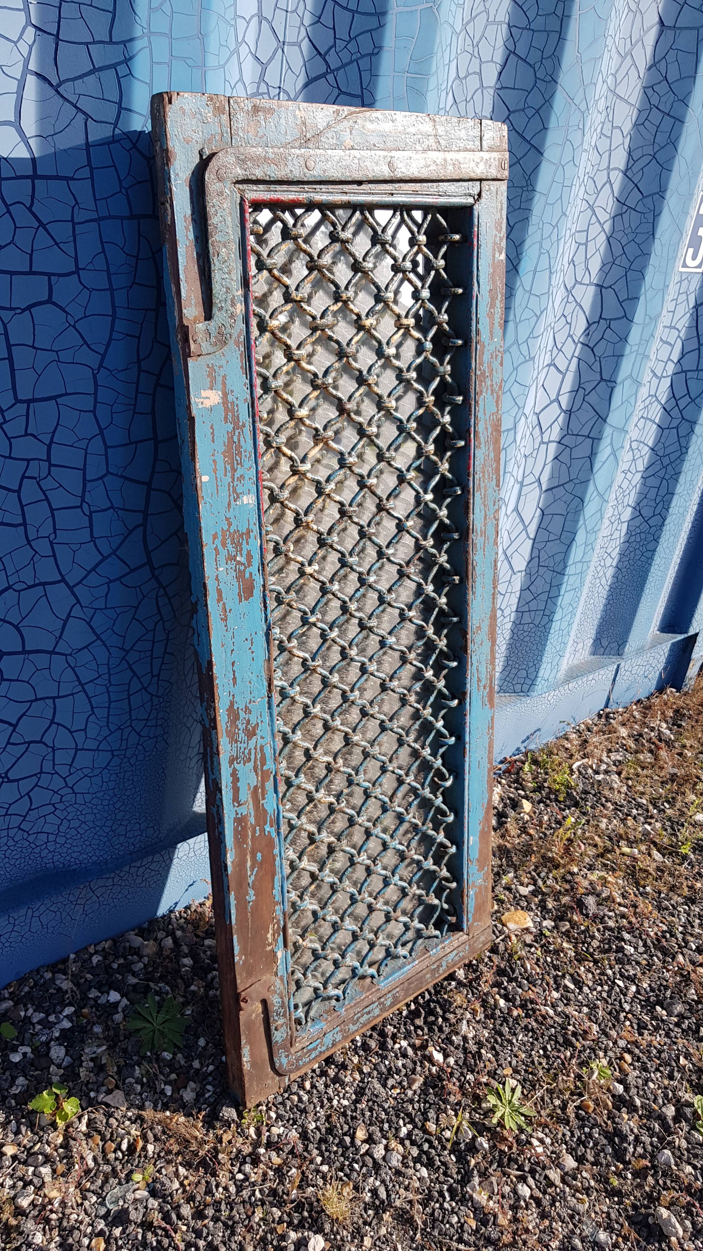 Miroir fenêtre grillagée en teck birman