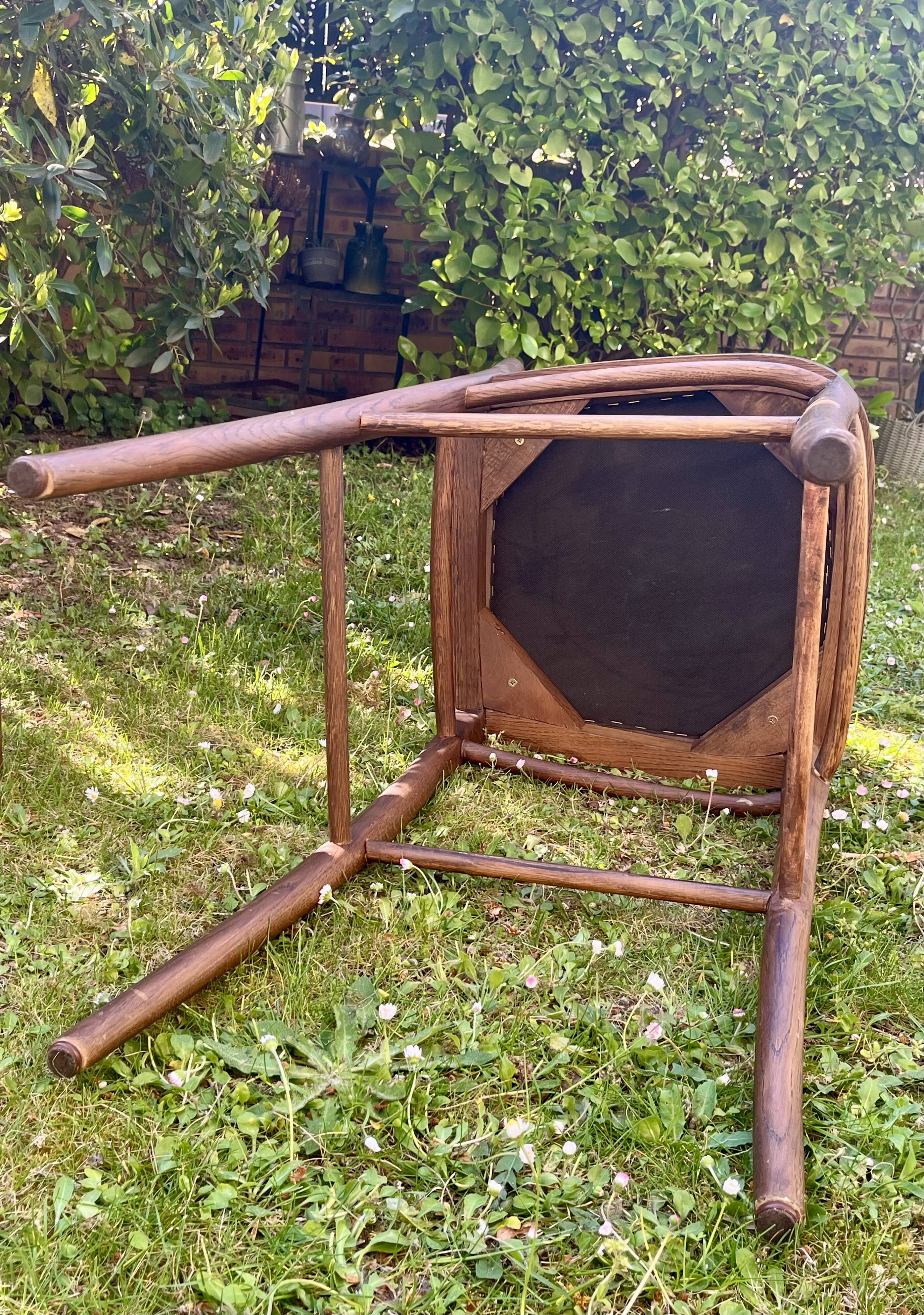 Paire de tabourets hauts style Thonet