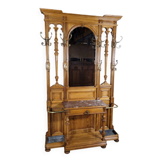 Large 19th century cloakroom